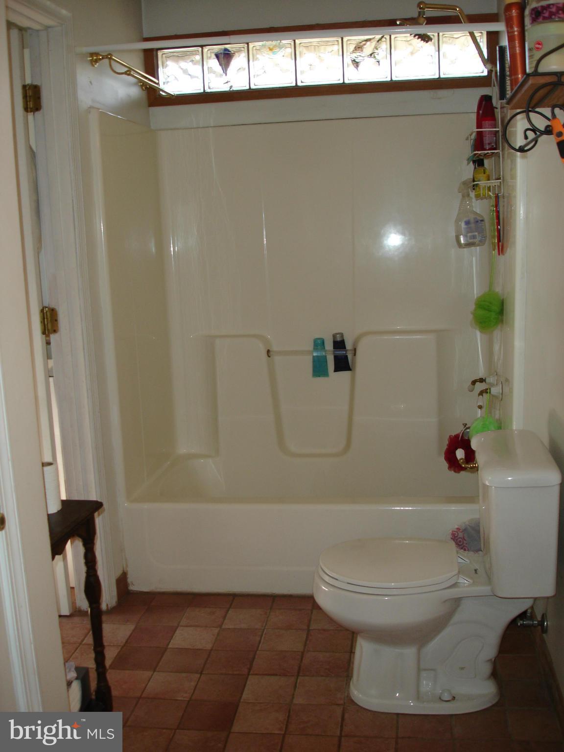 COBB ISLAND - Residential