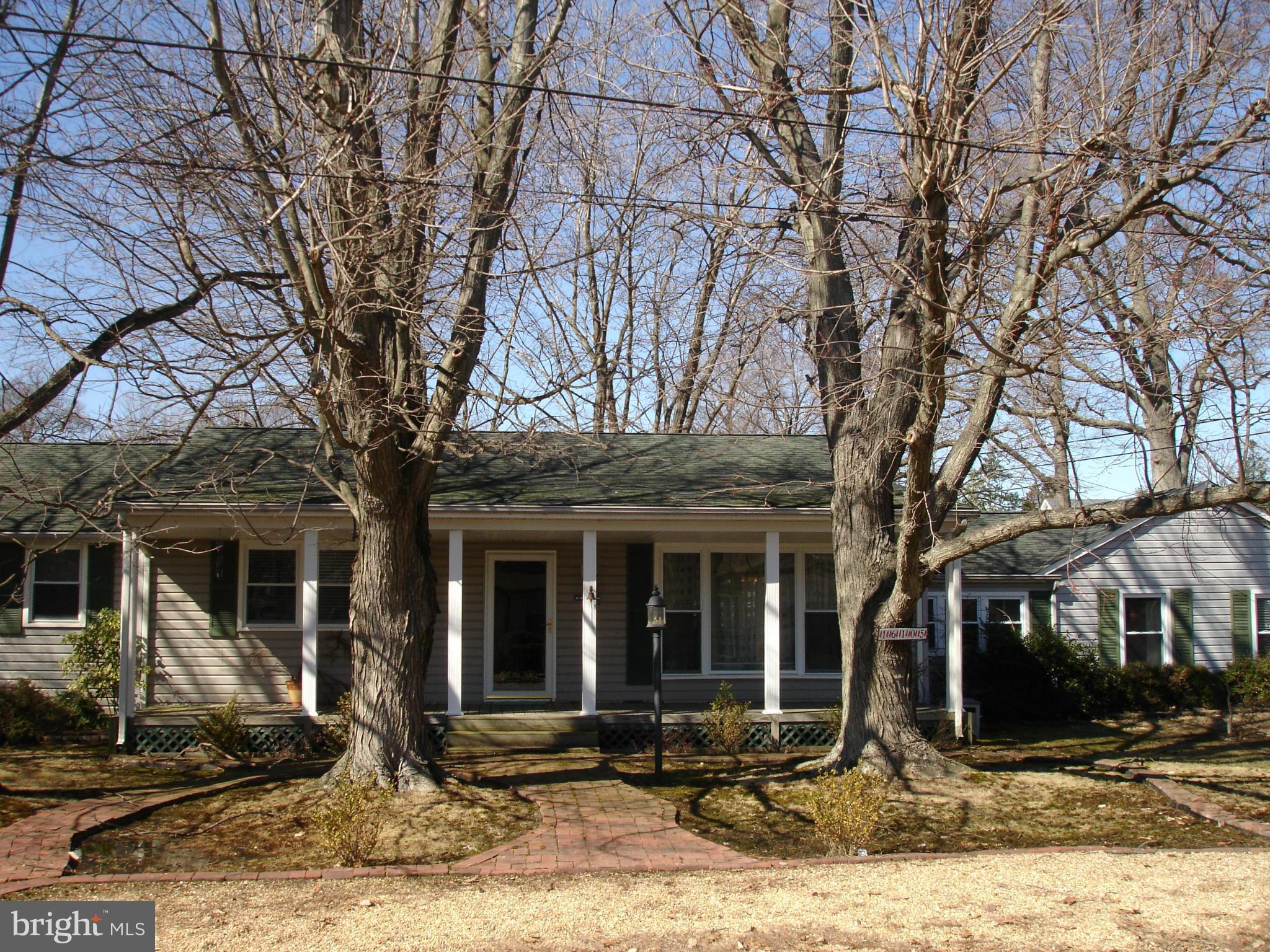 COBB ISLAND - Residential