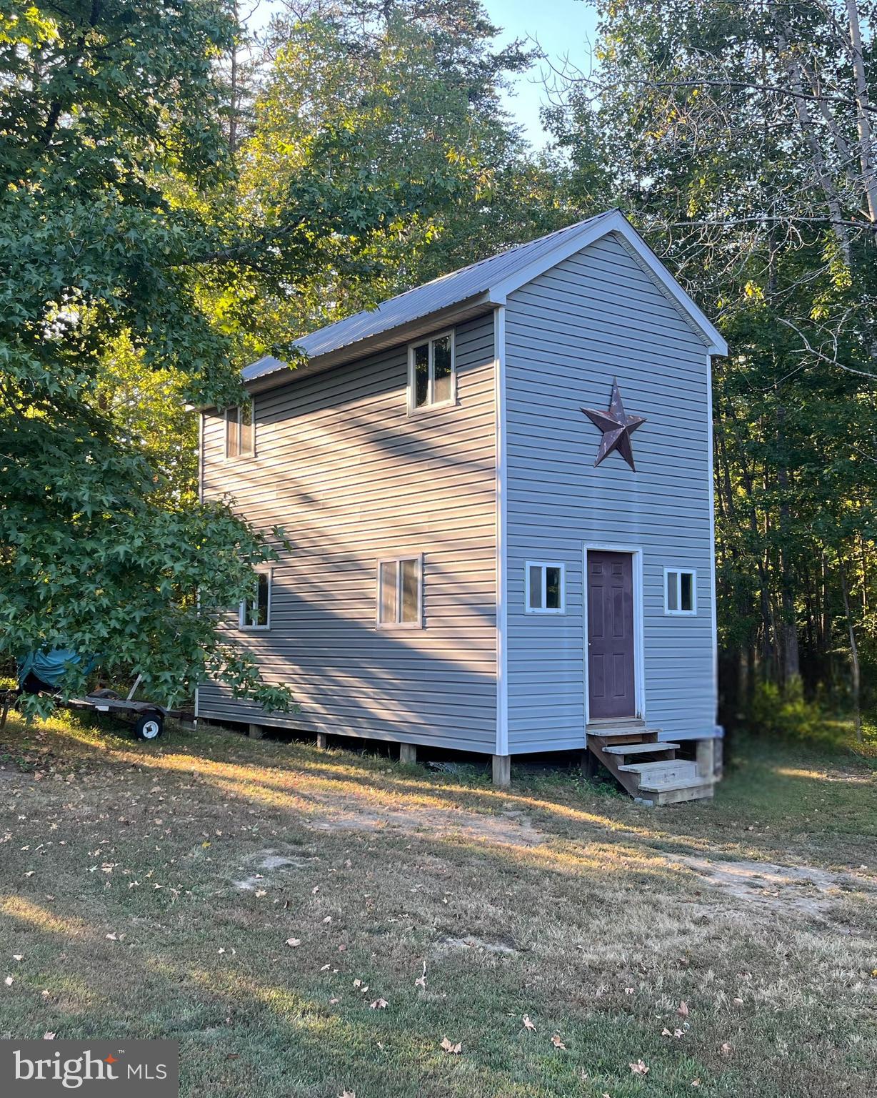 VIRGINIA PINES - Residential