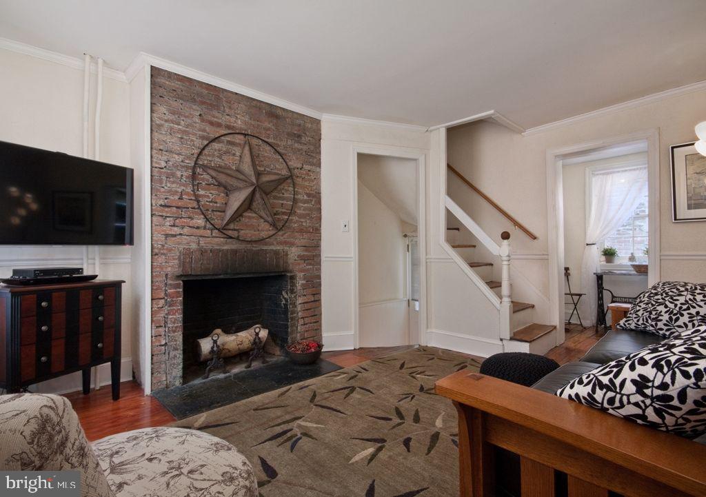 WASHINGTON SQ WEST - Residential Lease