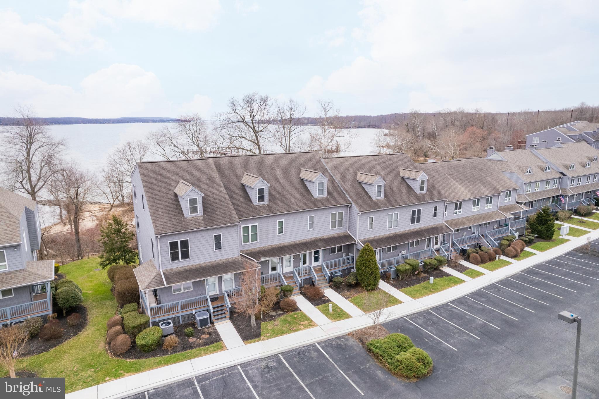 NORTH EAST ISLES - Residential