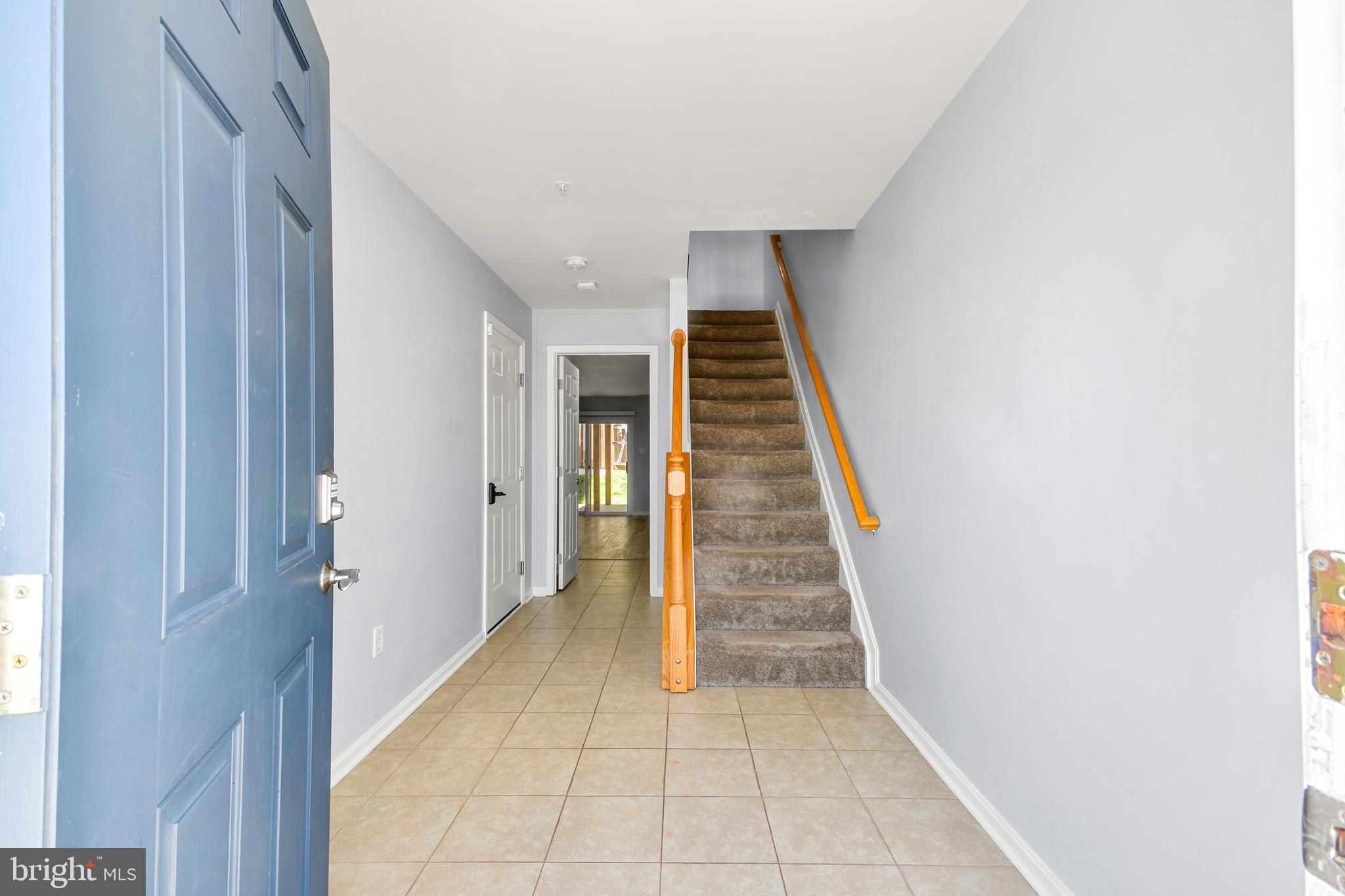 OVERLOOK - Residential Lease