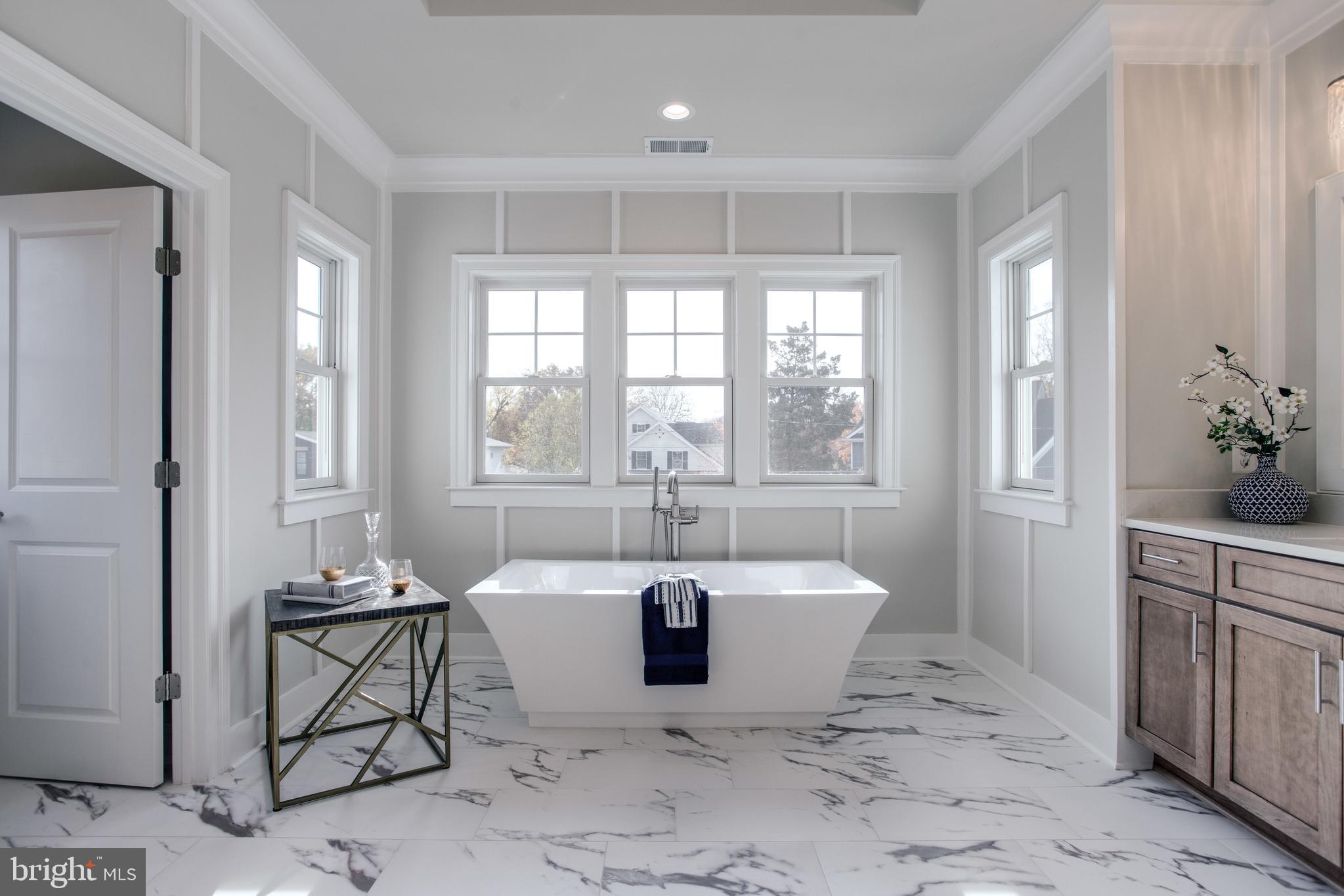 WEST VIENNA WOODS - Residential