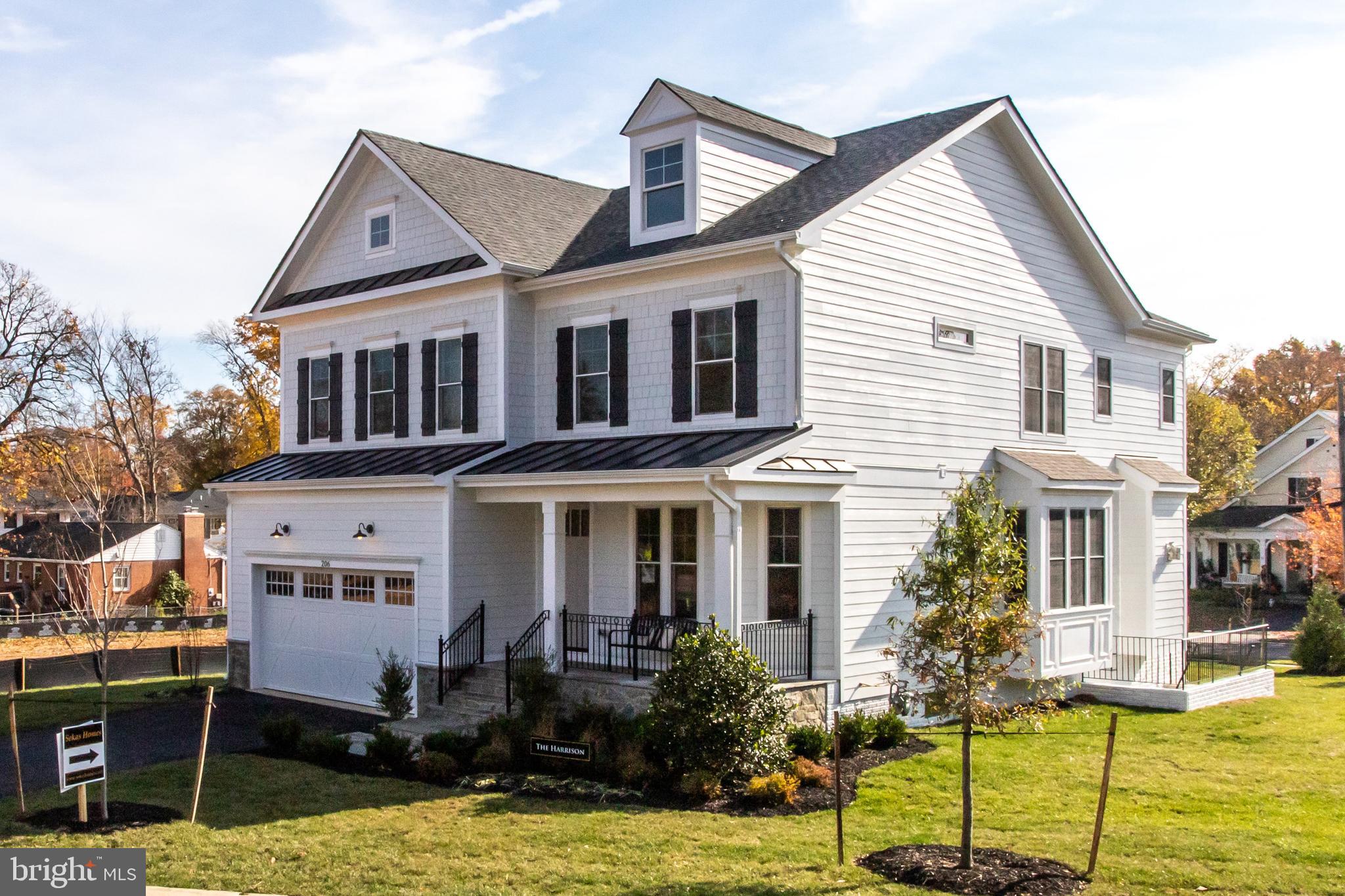 WEST VIENNA WOODS - Residential