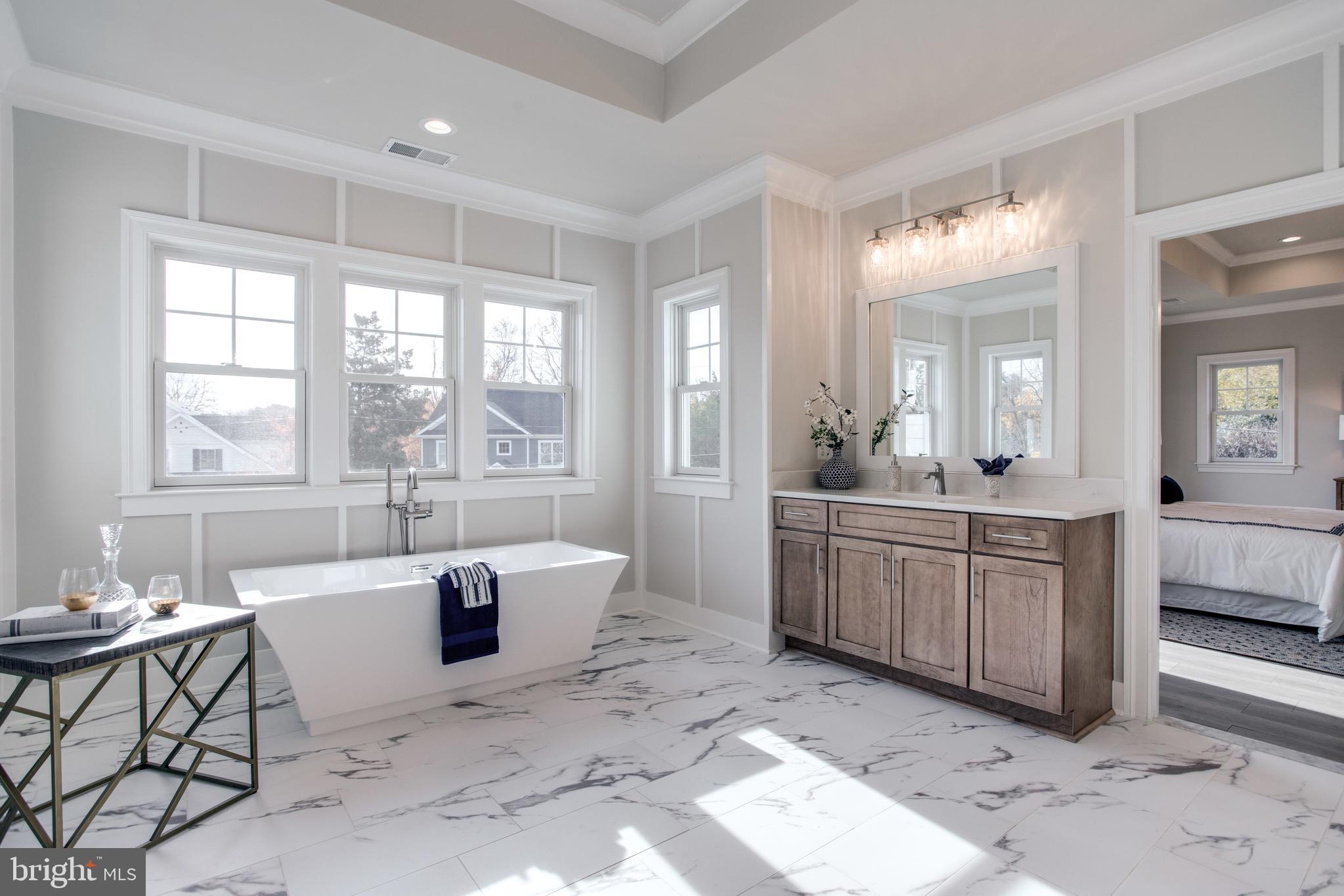 WEST VIENNA WOODS - Residential