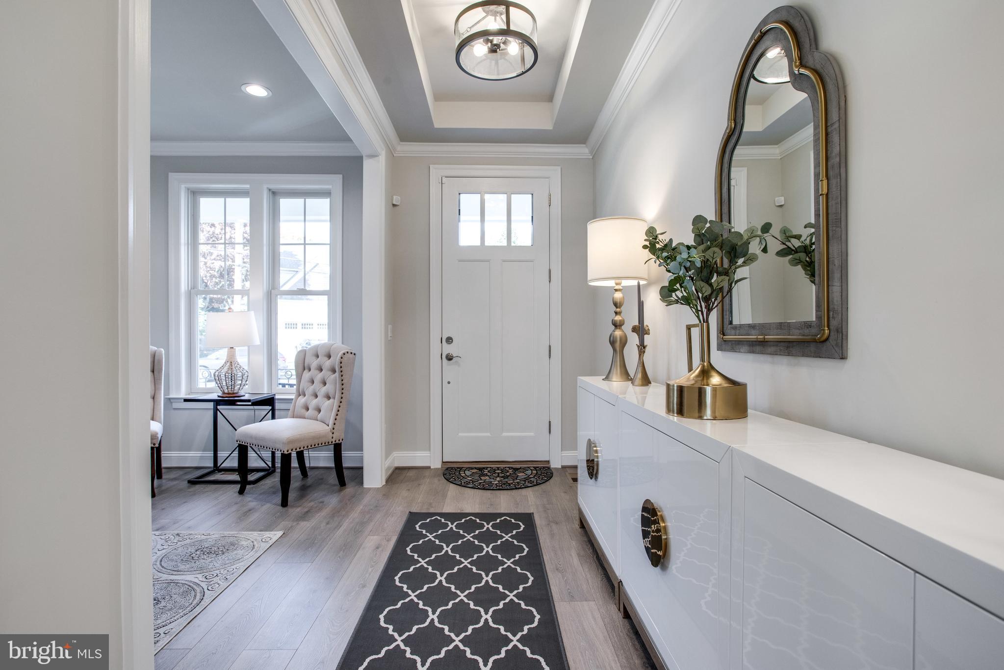 WEST VIENNA WOODS - Residential