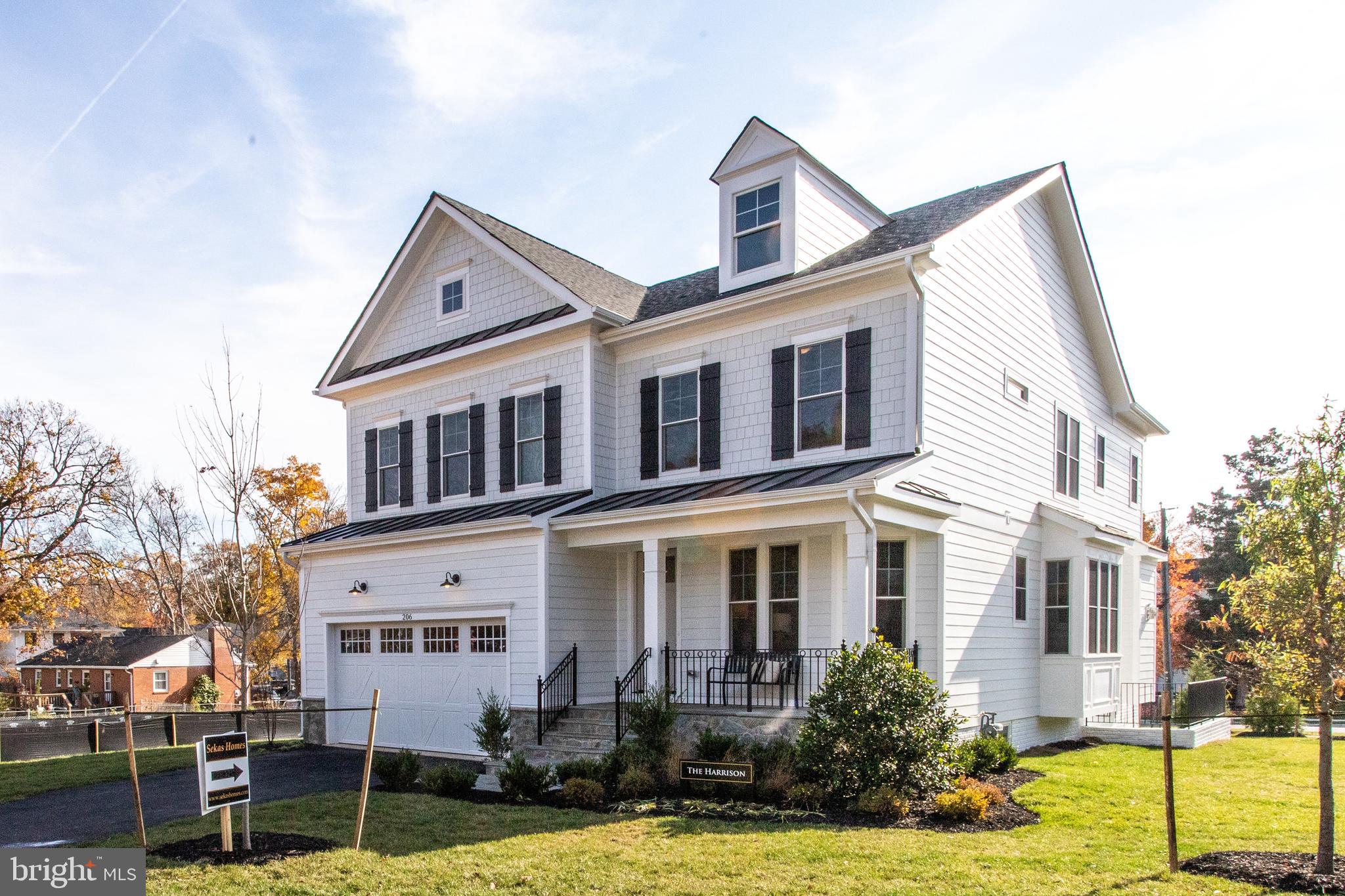 WEST VIENNA WOODS - Residential