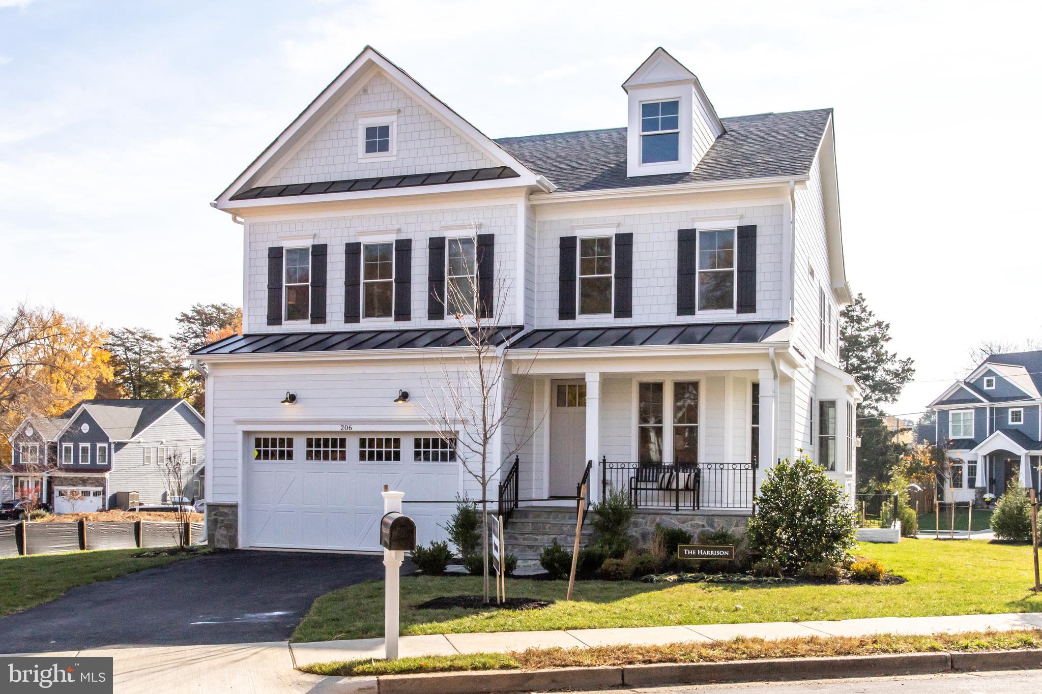 WEST VIENNA WOODS - Residential