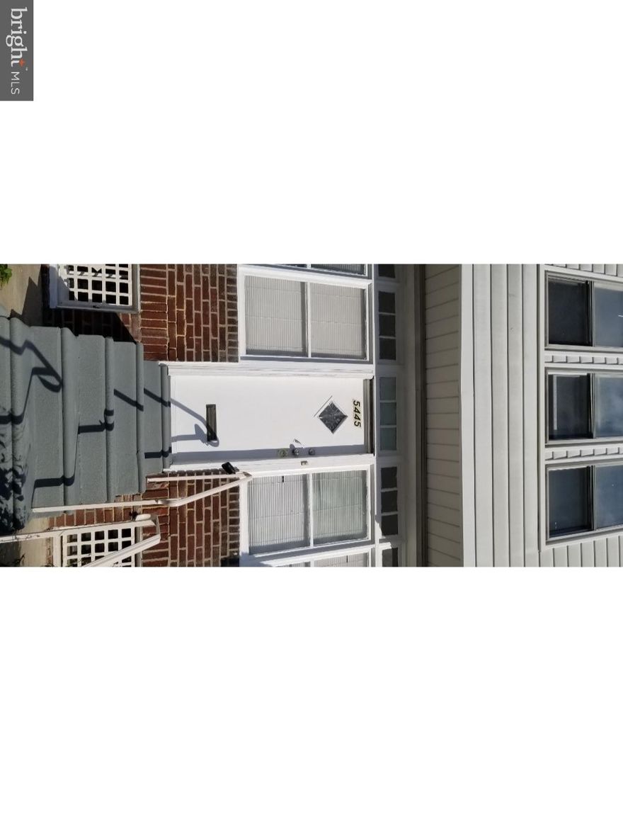 Welcome to this spacious 3 Bedrooms 2 Full Bathrooms. Recently renovated, newer roof, new renovated kitchen, new bathrooms, new carpet. This home is very spacious interior with very high ceilings, living room, formal dining room, & eat-in kitchen w/exit to rear yard. This home is conveniently located minutes away from Septa train station, bus lines and Olney Shopping Center.