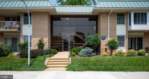 Condo For Rent - 3632 Gleneagles Dr #8-1F<br/> Montgomery County, SILVER SPRING, MD 20906