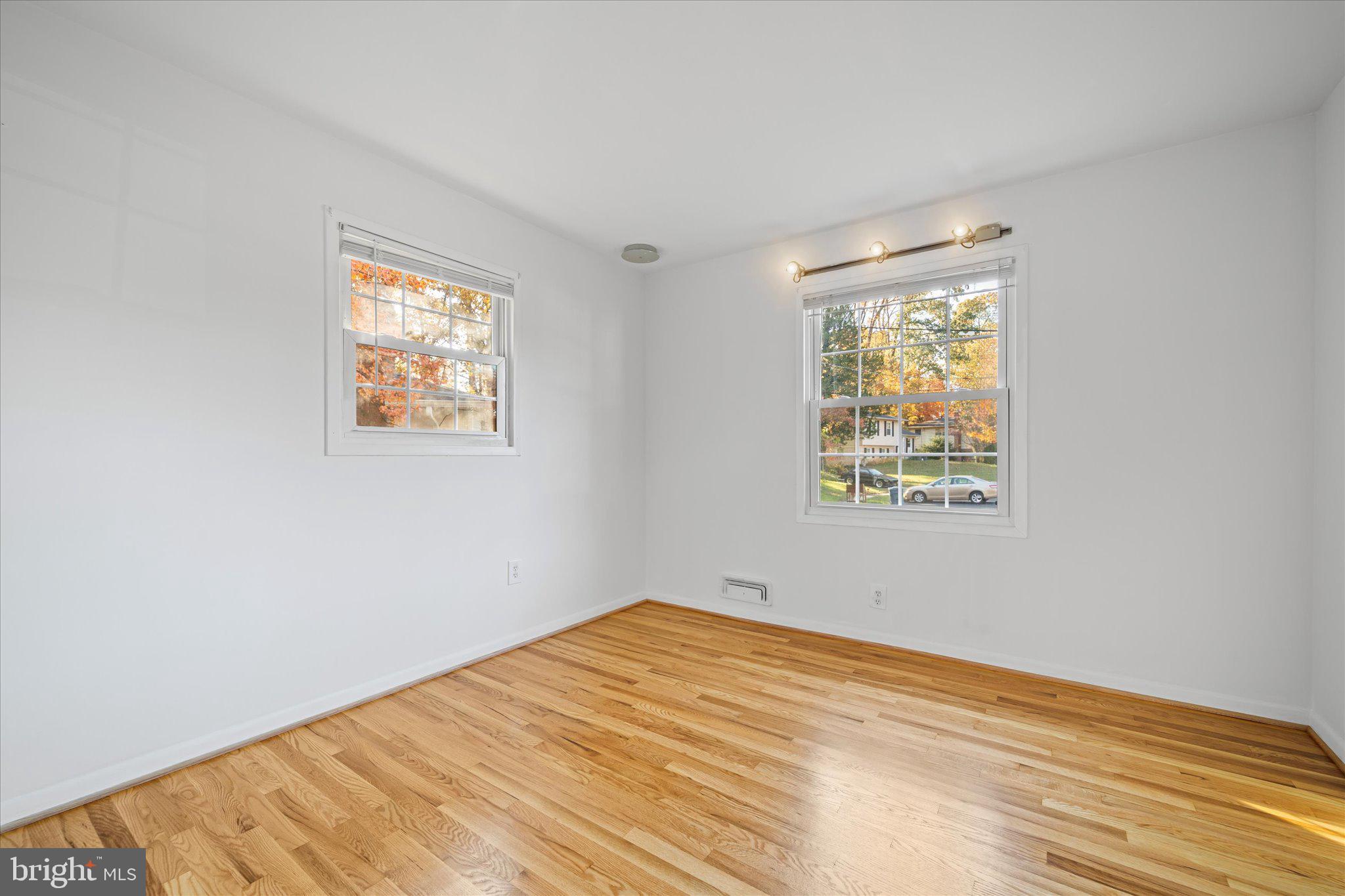 KEENE MILL MANOR - Residential