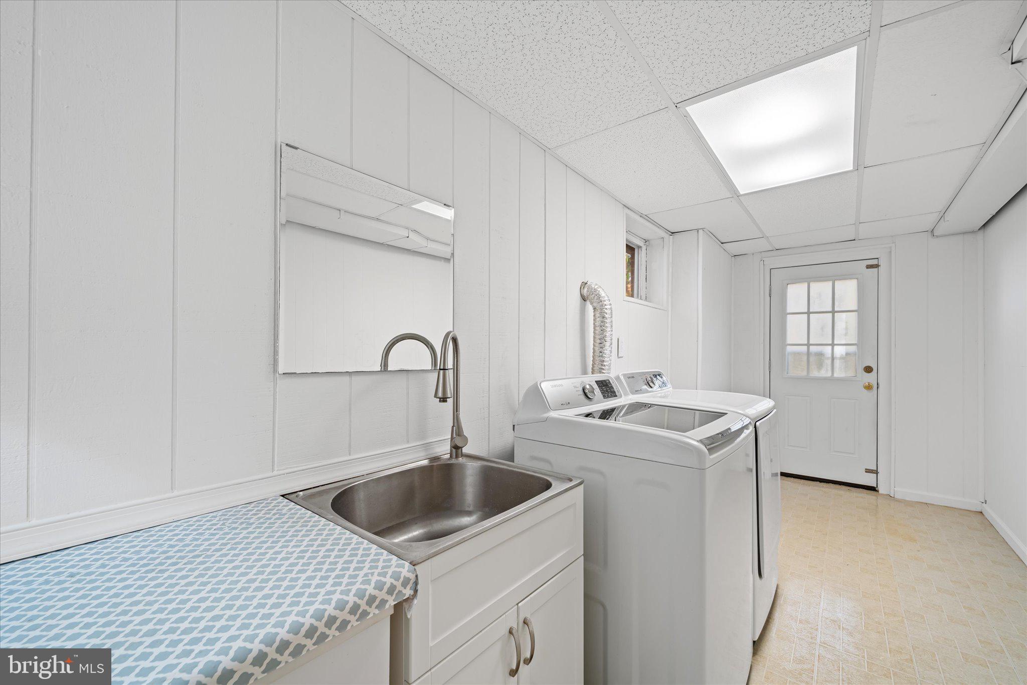 KEENE MILL MANOR - Residential