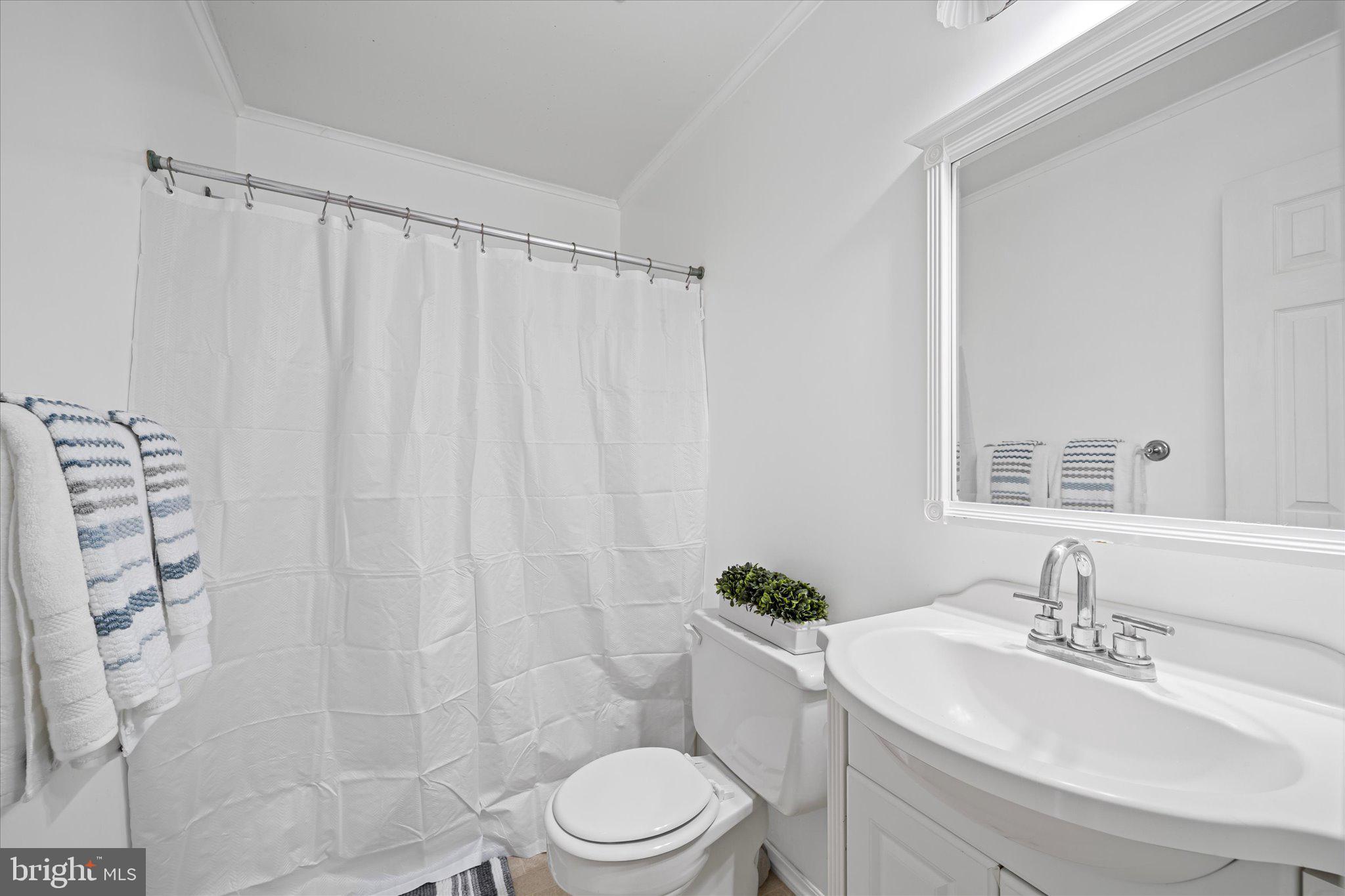 KEENE MILL MANOR - Residential