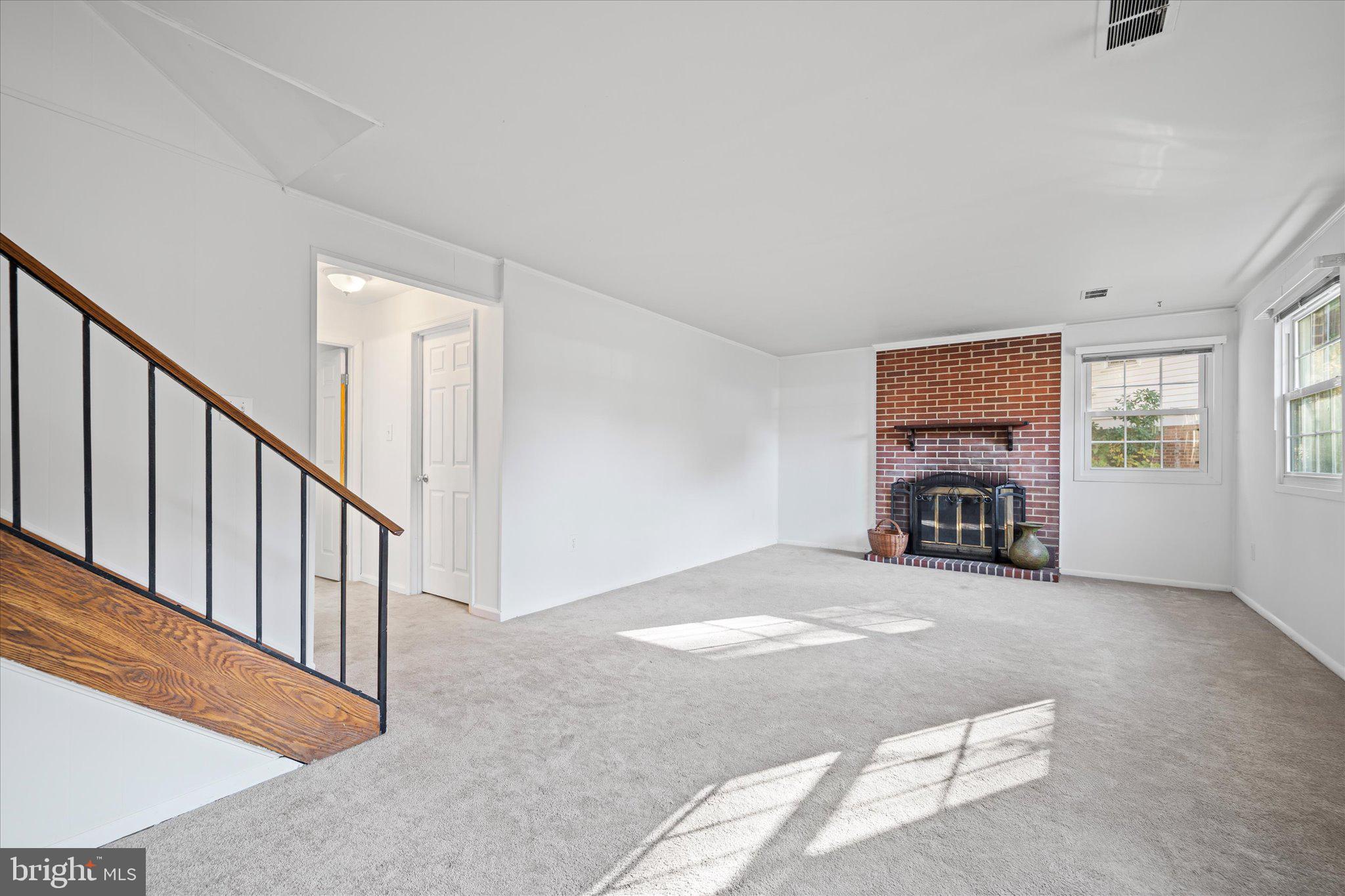 KEENE MILL MANOR - Residential