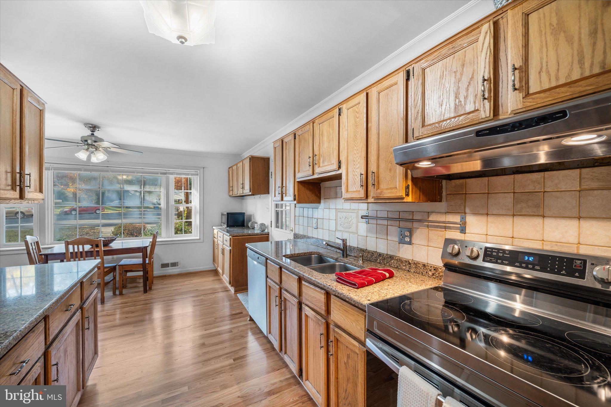 KEENE MILL MANOR - Residential