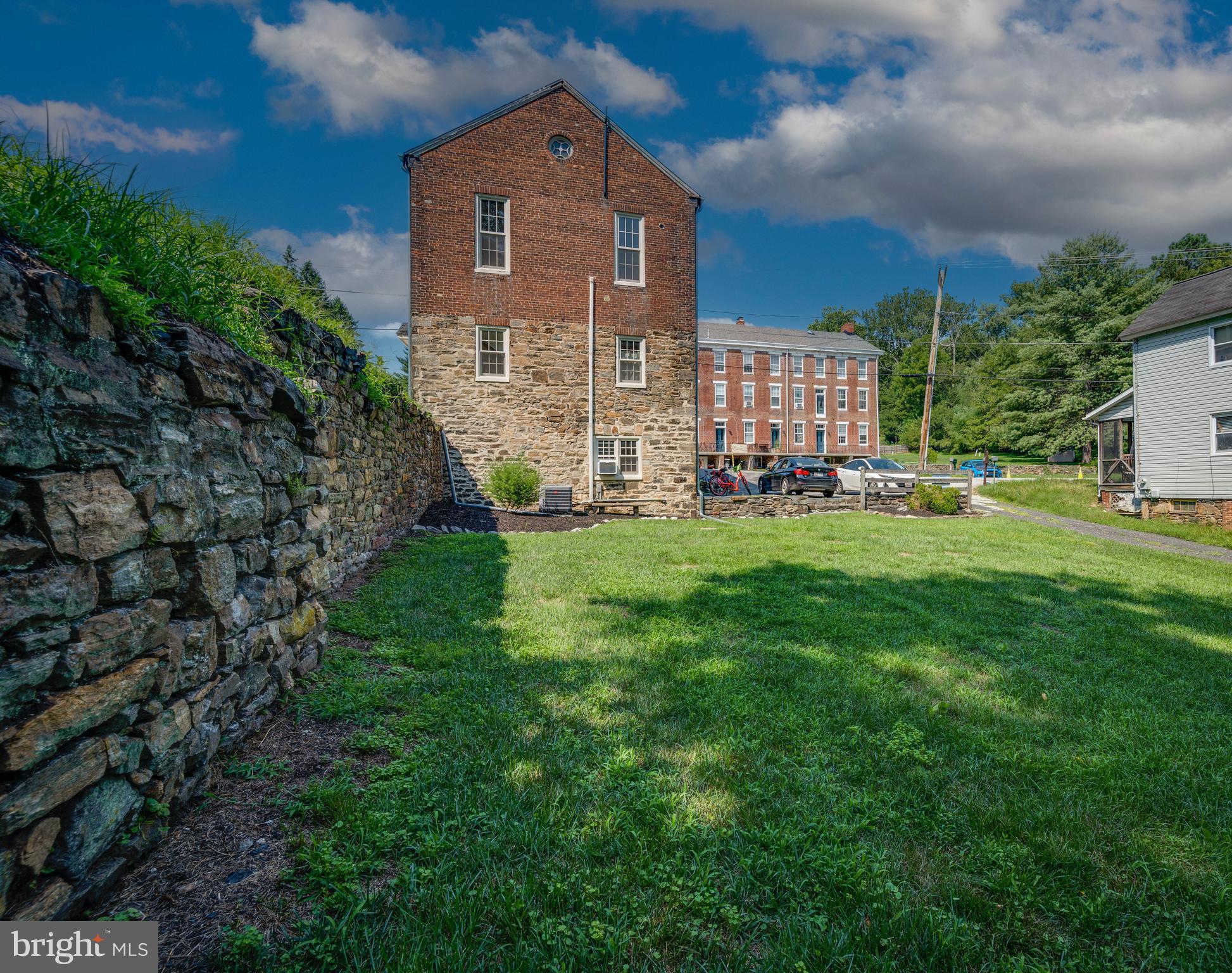 MONKTON - Residential