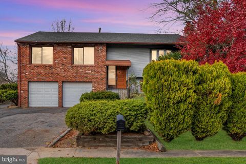 22 PERSHING LANE SICKLERVILLE NJ 08081