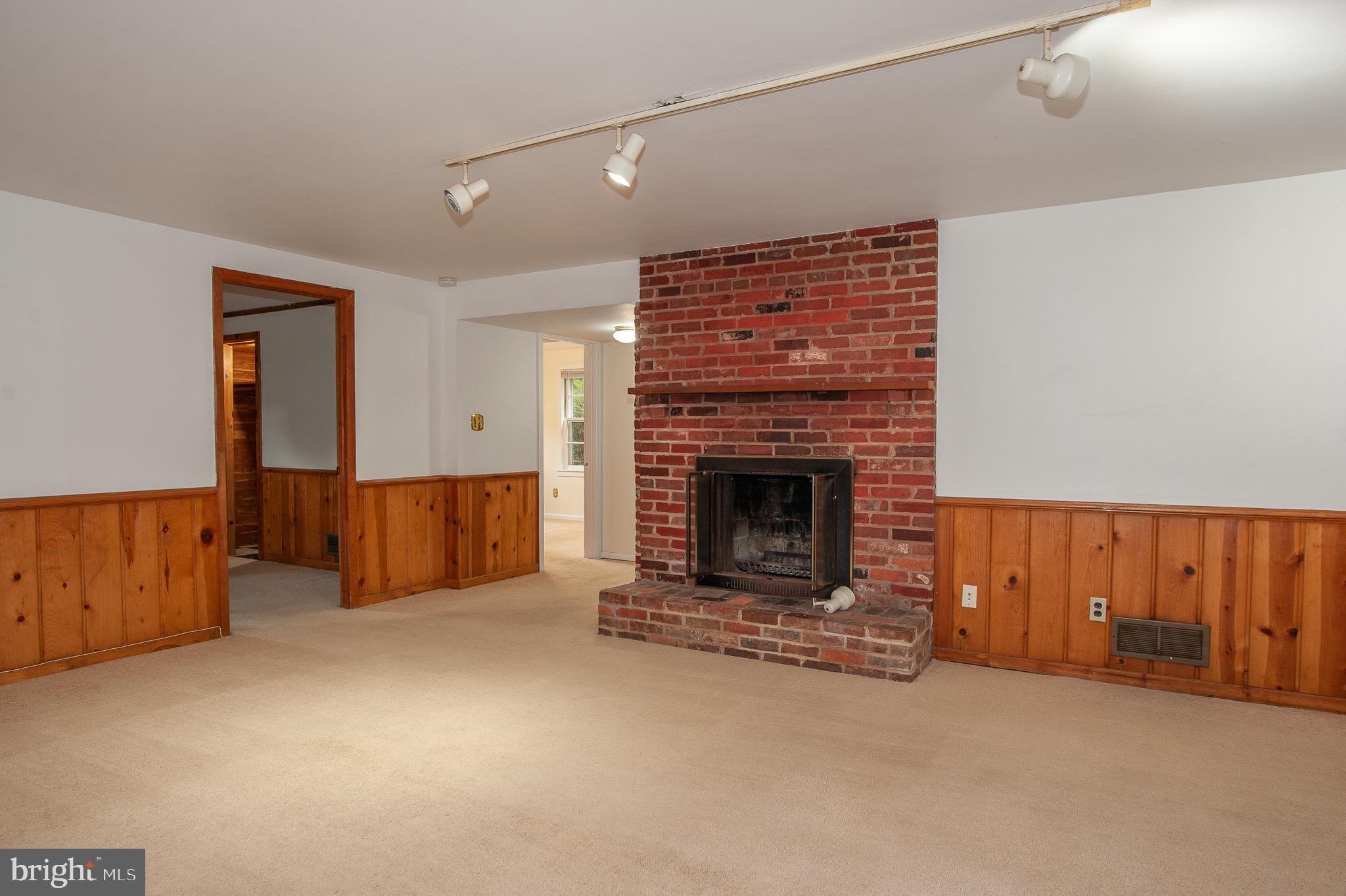 WALHAVEN - Residential Lease