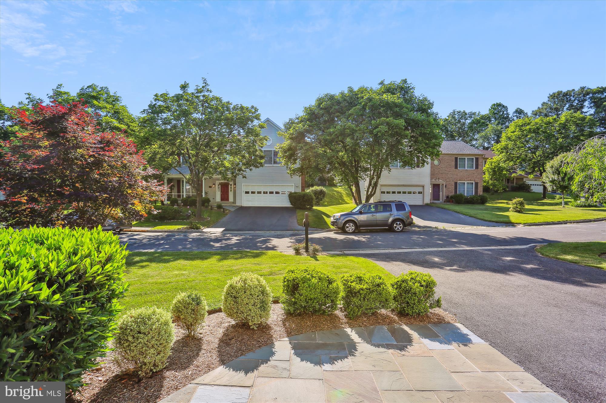 QUINCE ORCHARD ESTATES - Residential