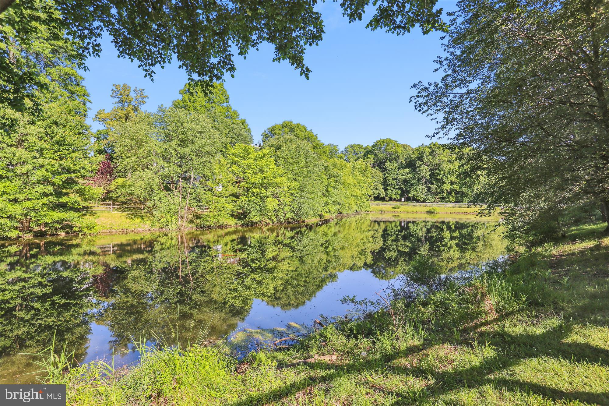 QUINCE ORCHARD ESTATES - Residential