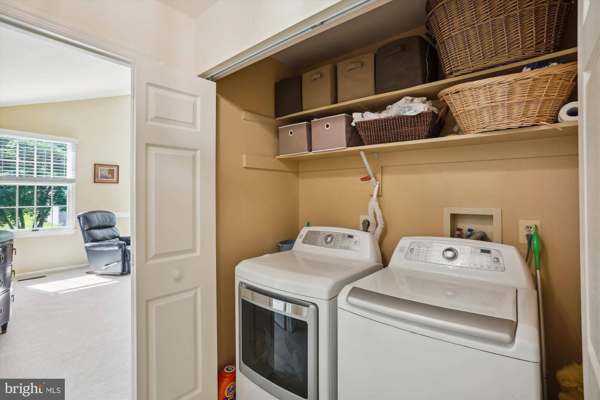 QUINCE ORCHARD ESTATES - Residential