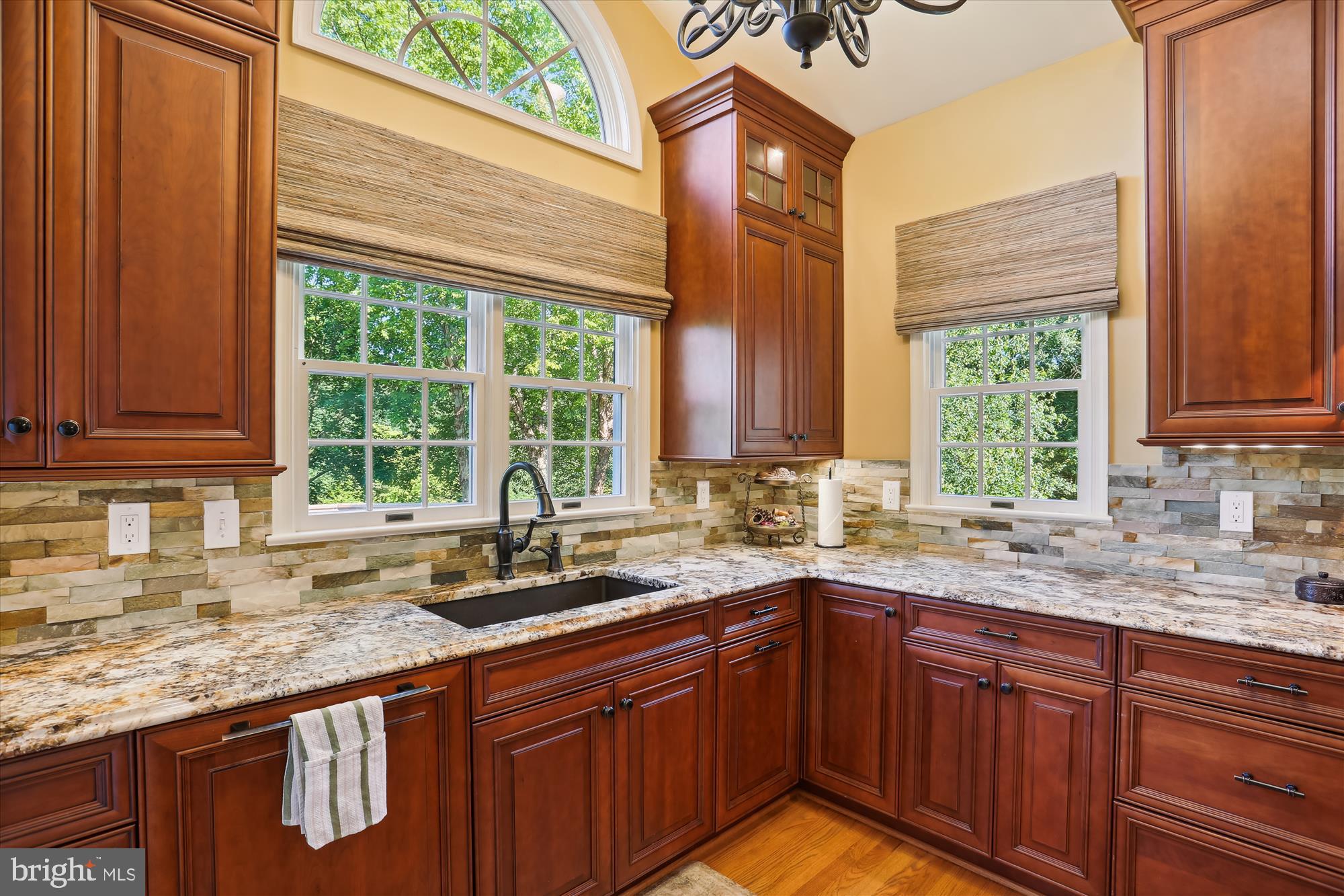 QUINCE ORCHARD ESTATES - Residential