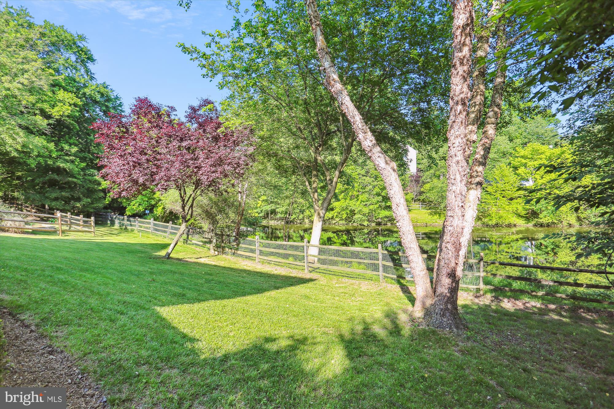 QUINCE ORCHARD ESTATES - Residential