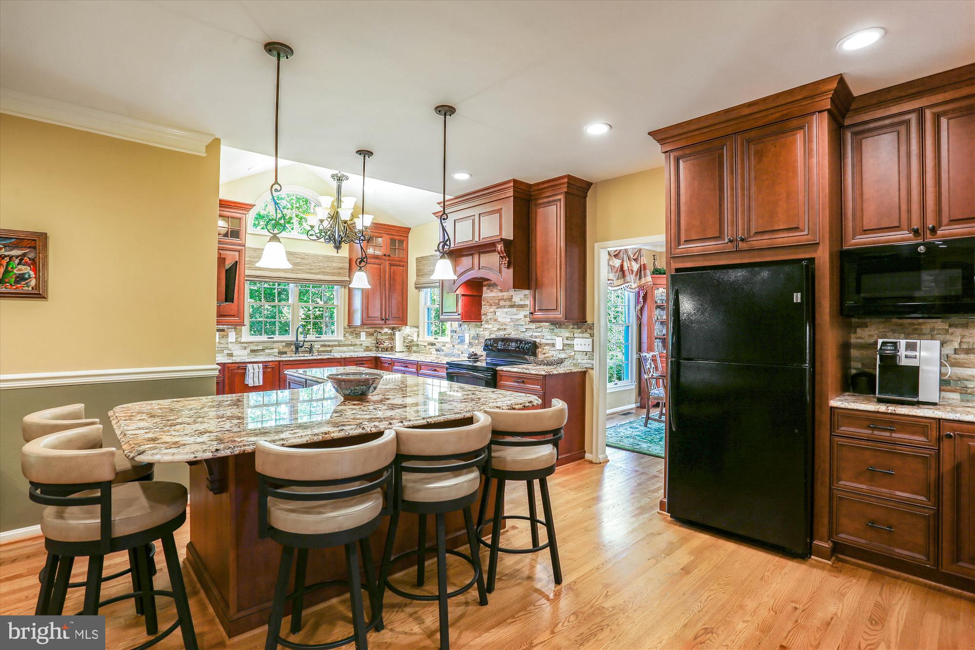 QUINCE ORCHARD ESTATES - Residential