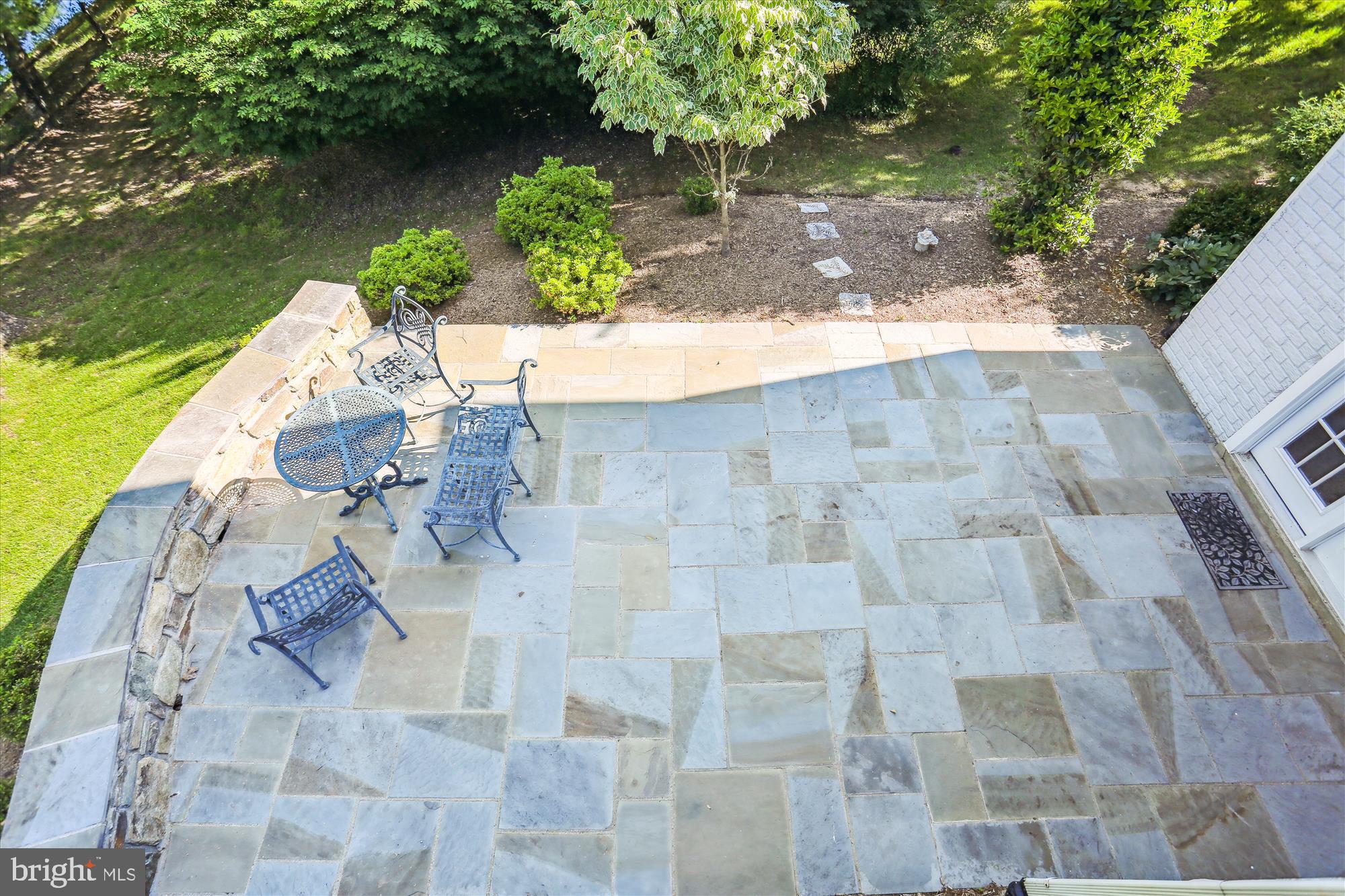 QUINCE ORCHARD ESTATES - Residential