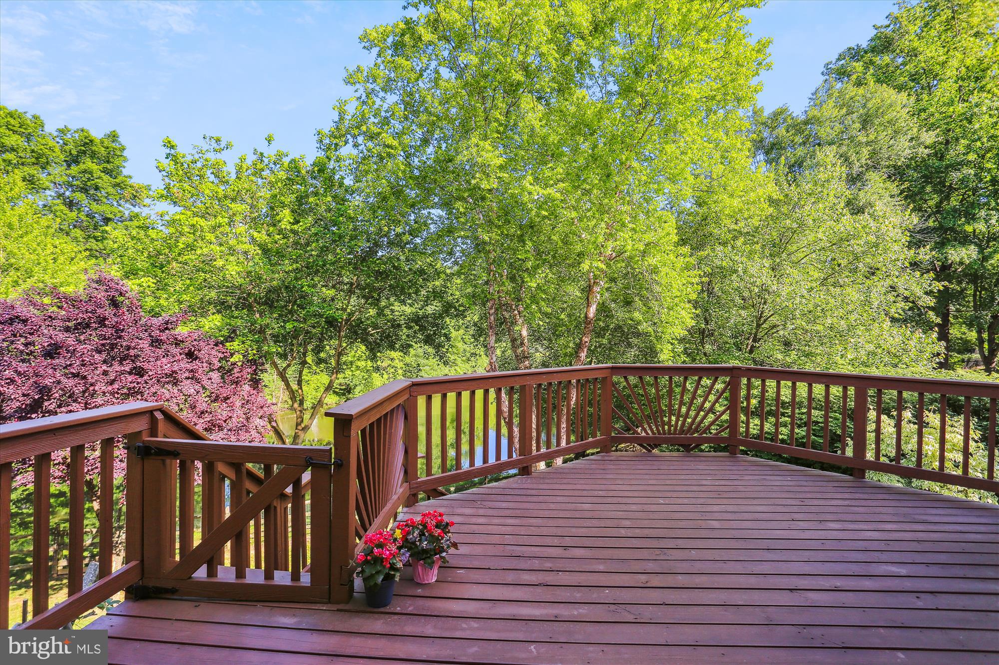 QUINCE ORCHARD ESTATES - Residential