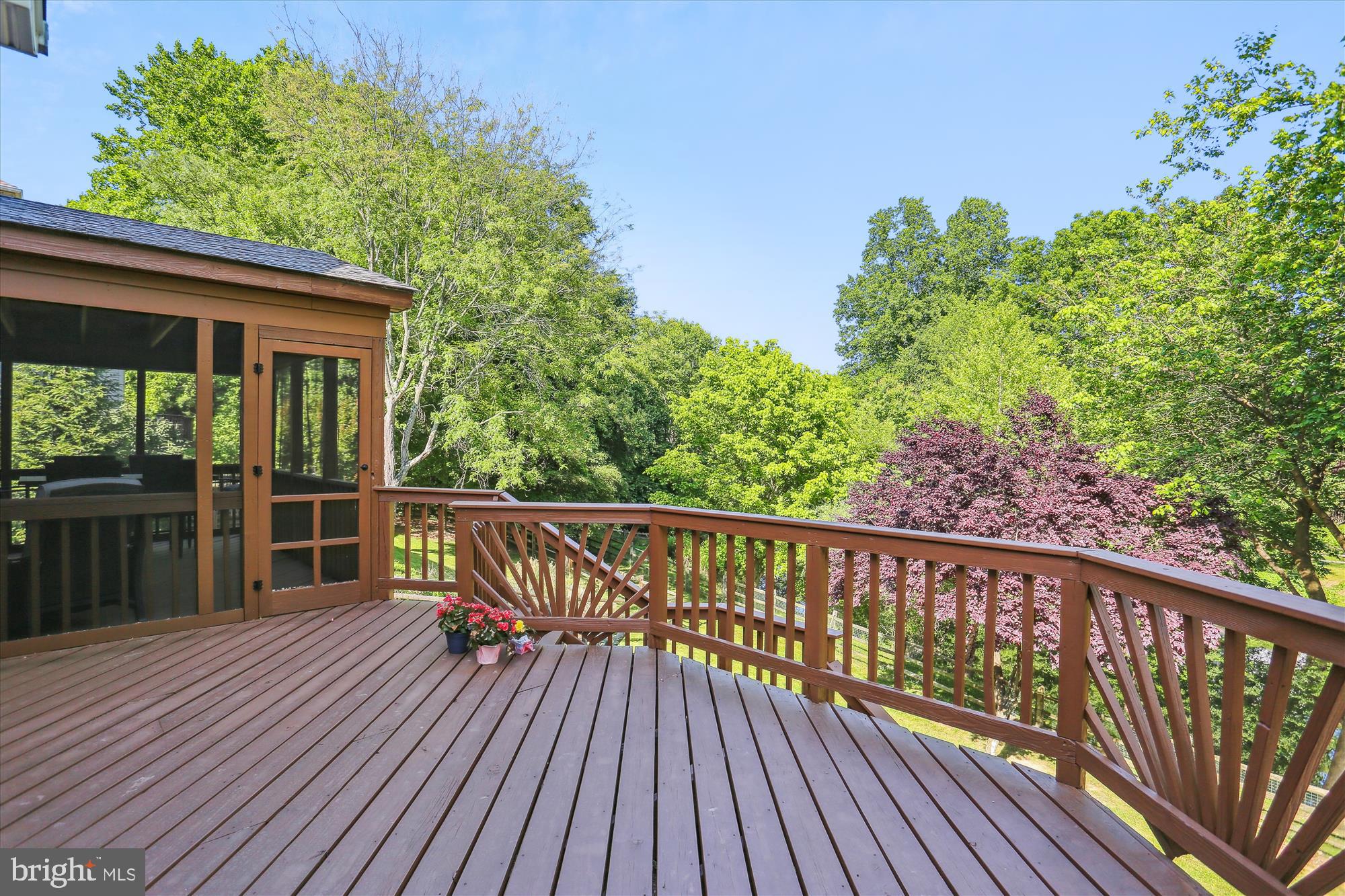 QUINCE ORCHARD ESTATES - Residential