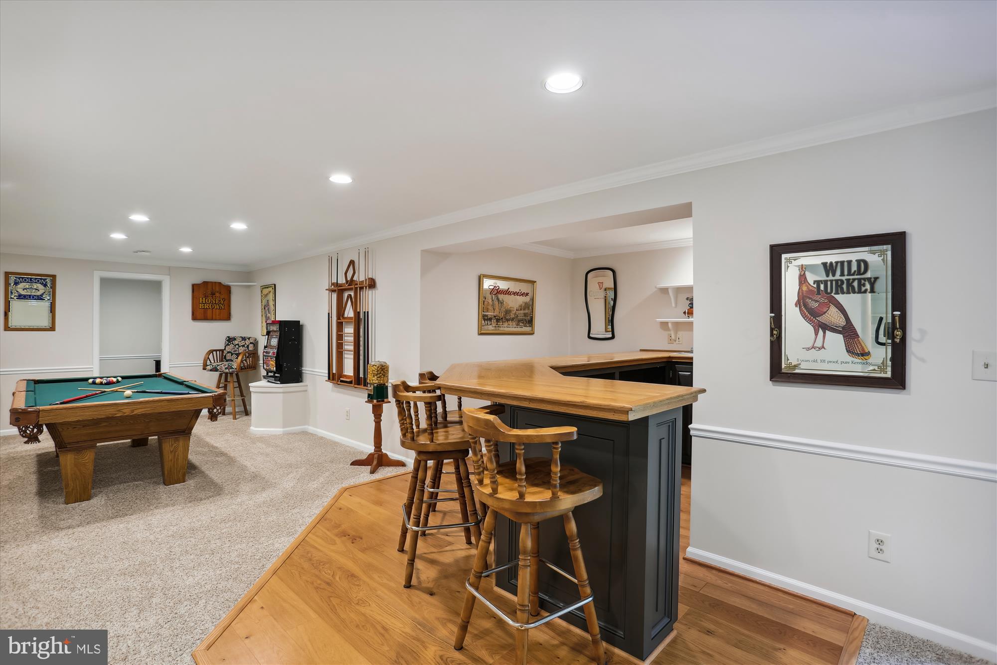 QUINCE ORCHARD ESTATES - Residential