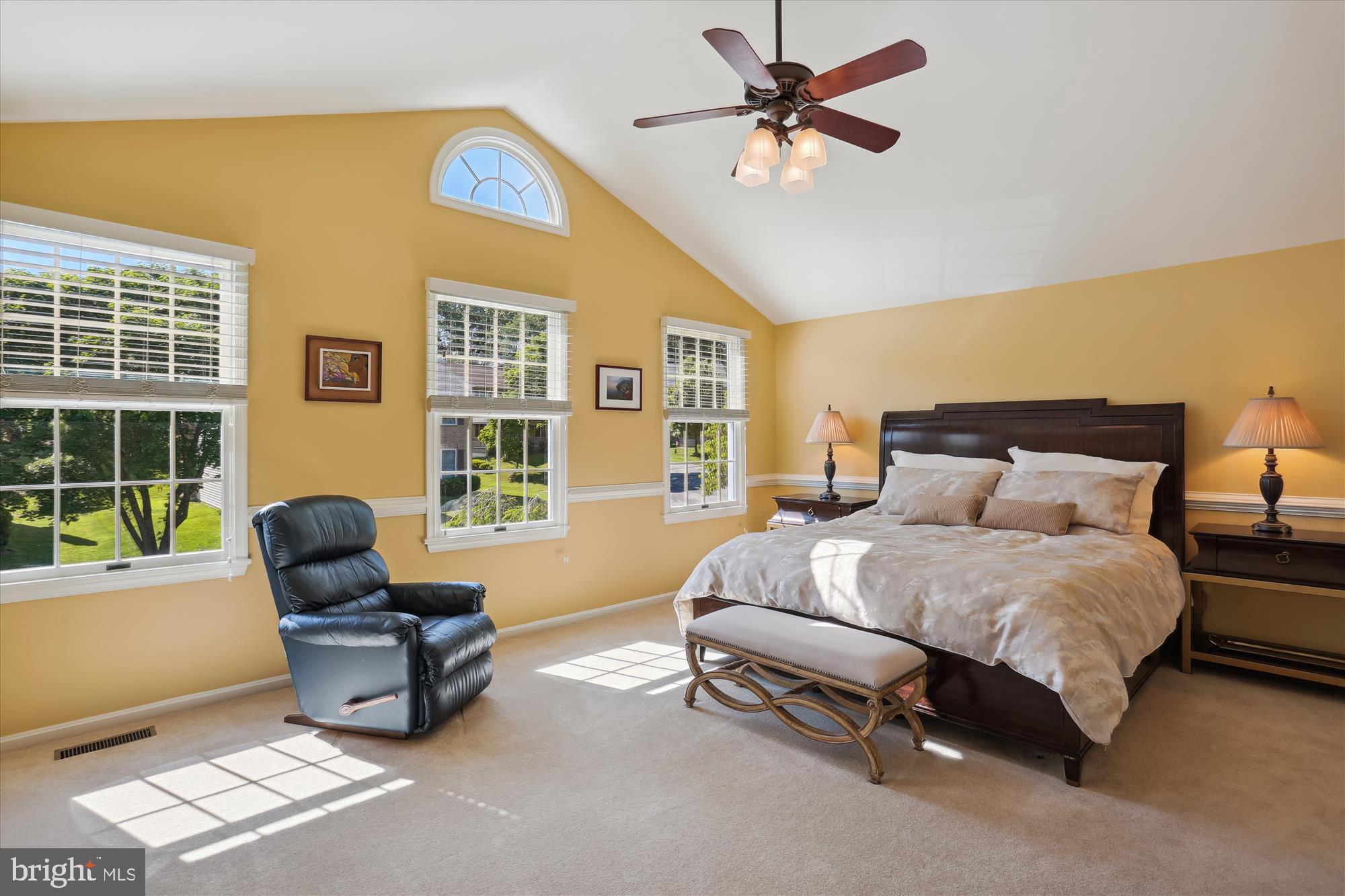 QUINCE ORCHARD ESTATES - Residential