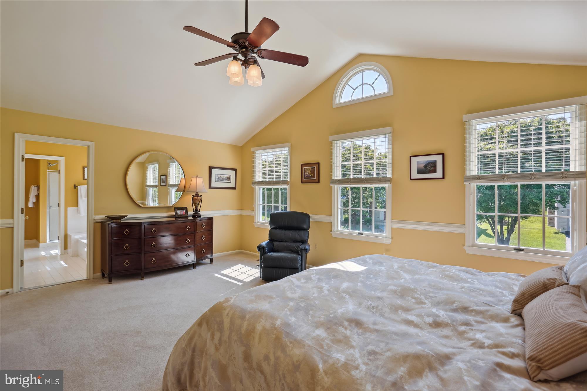 QUINCE ORCHARD ESTATES - Residential