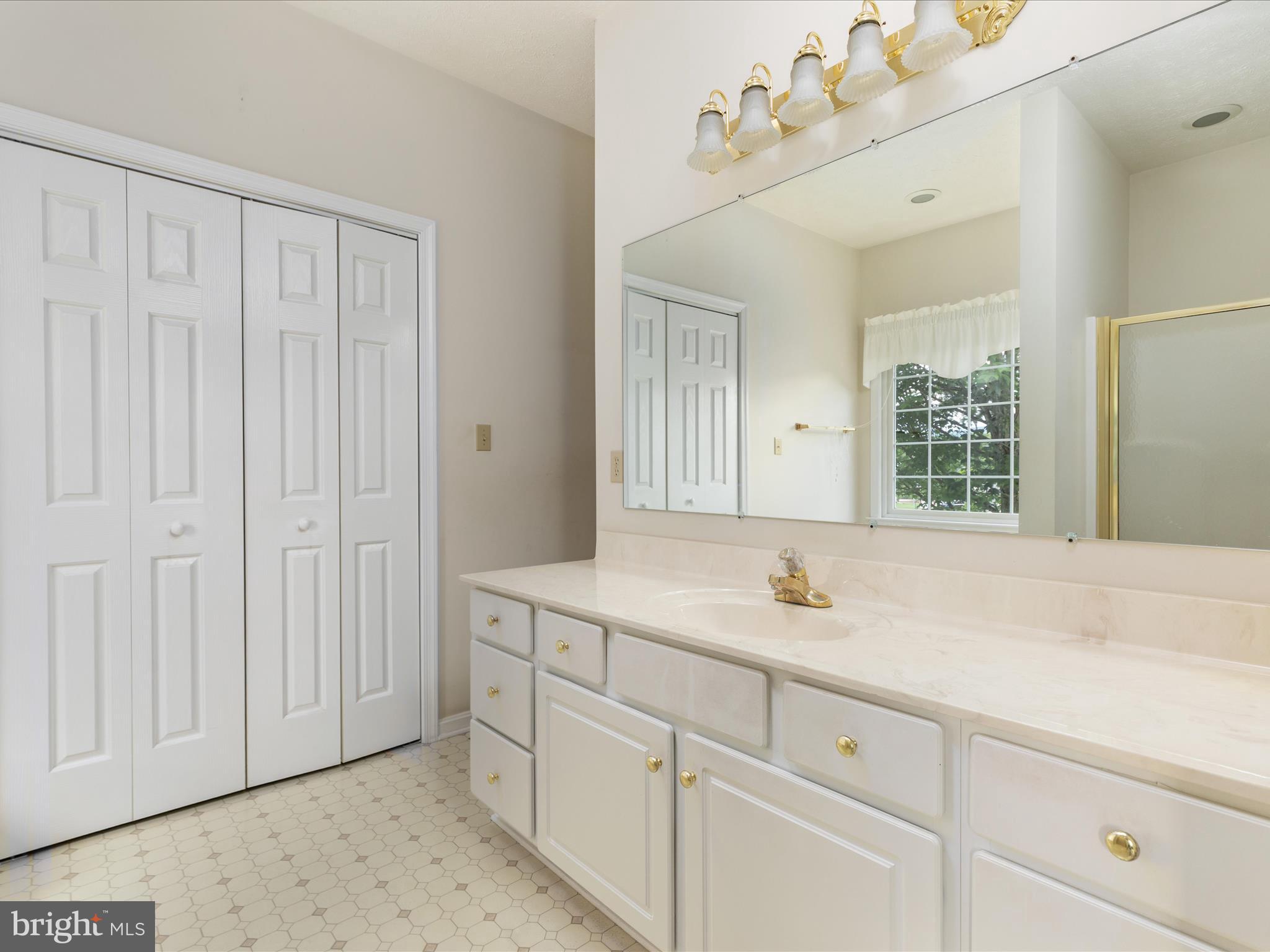 MADISON HEIGHTS - Residential