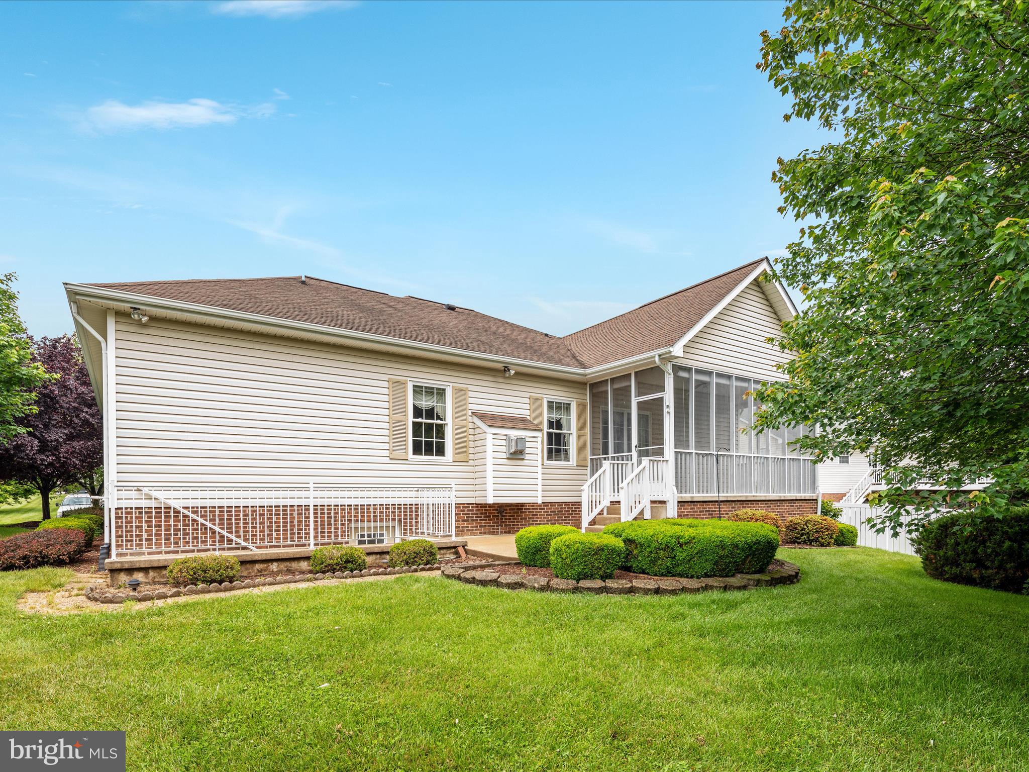 565 FULTON DRIVE