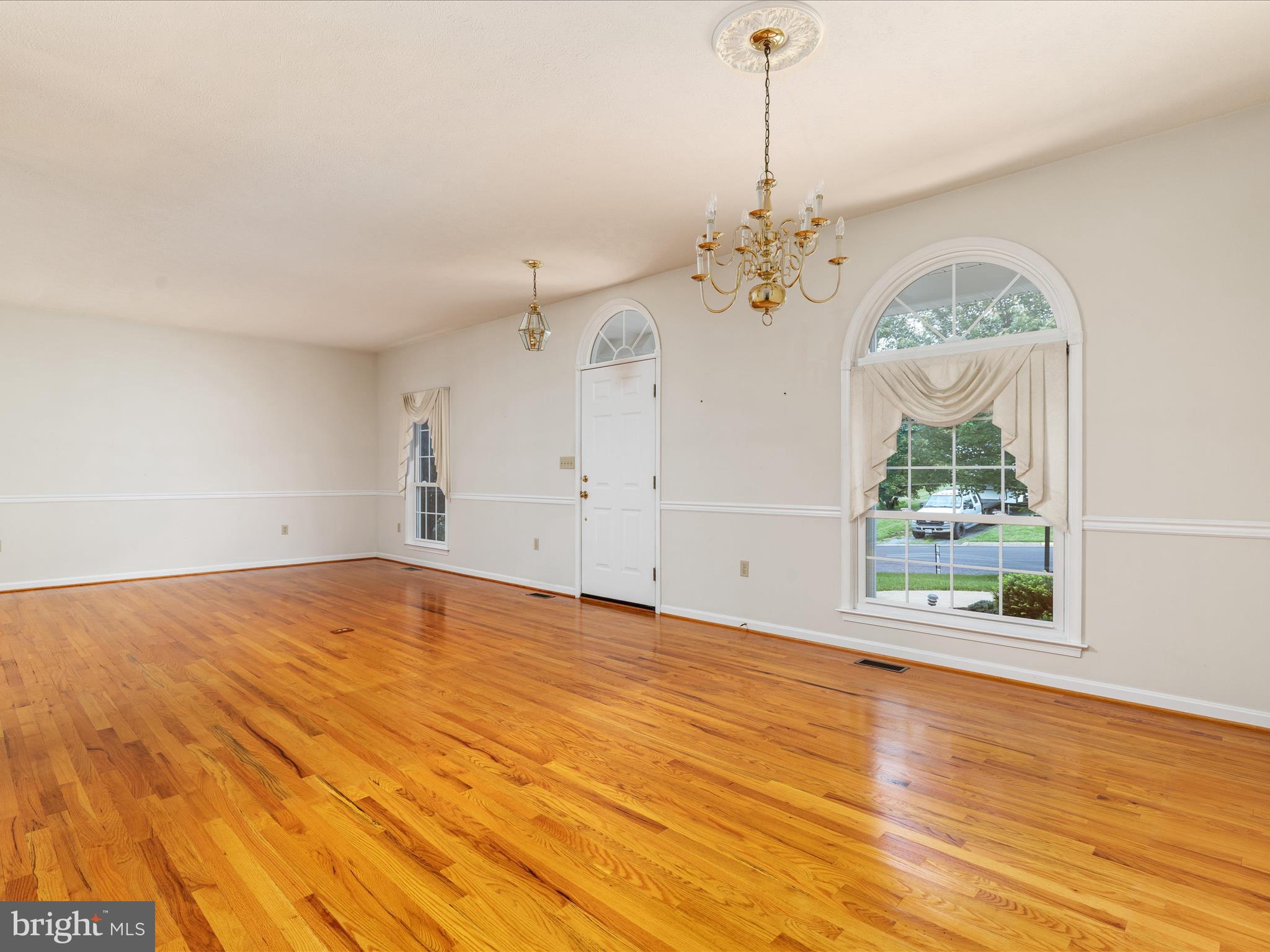 MADISON HEIGHTS - Residential