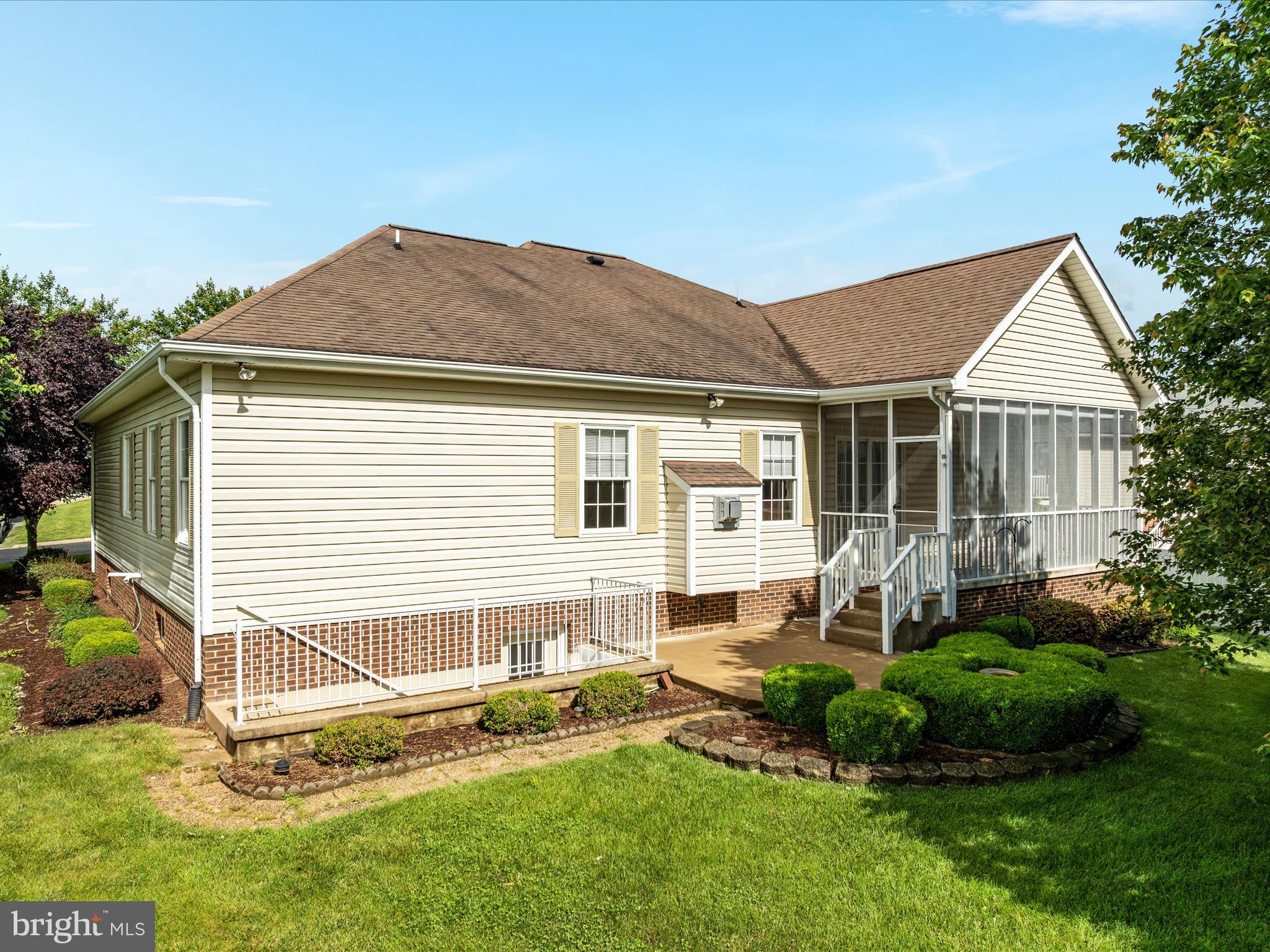 MADISON HEIGHTS - Residential