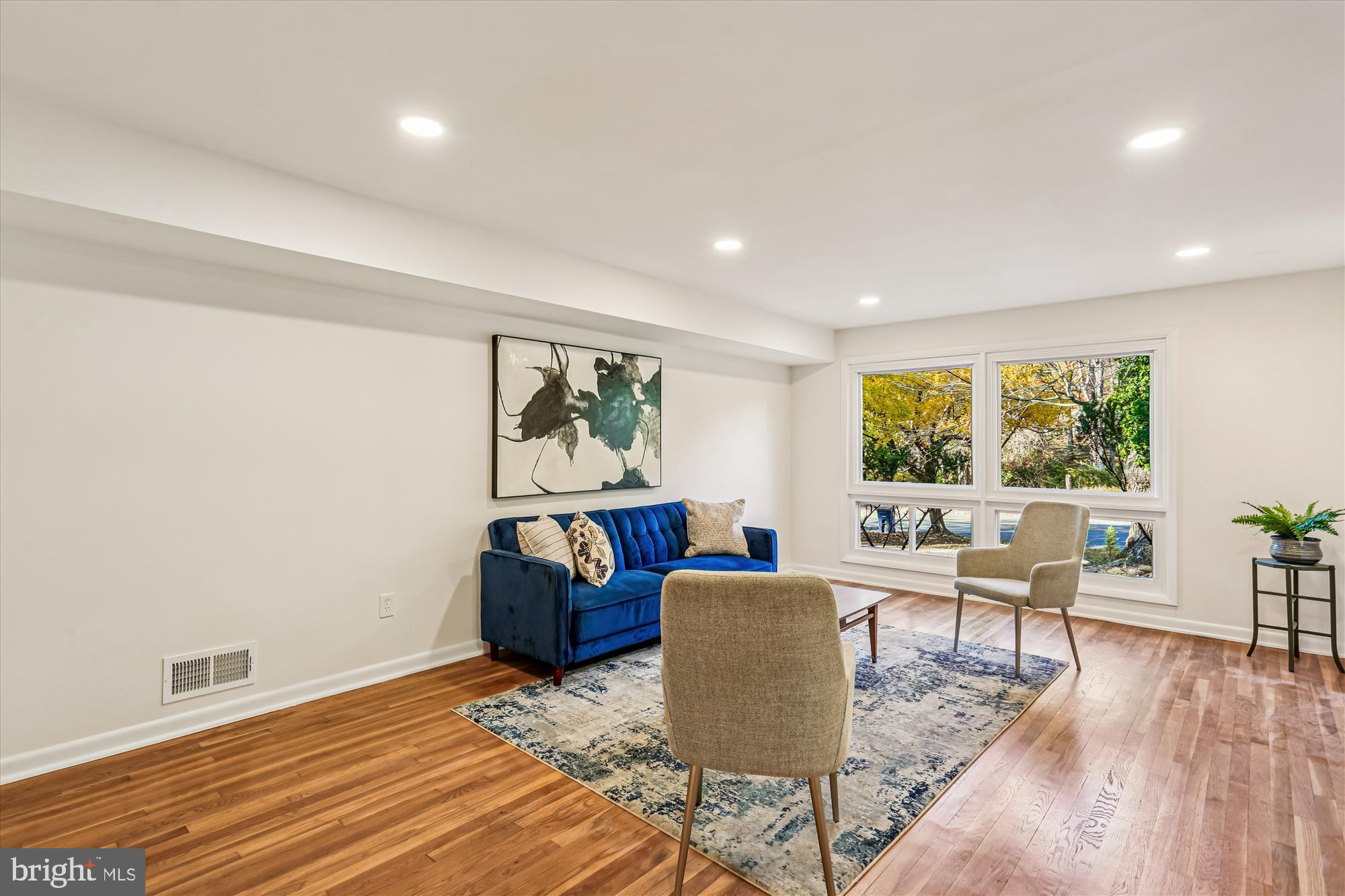 KEMP MILL ESTATES - Residential