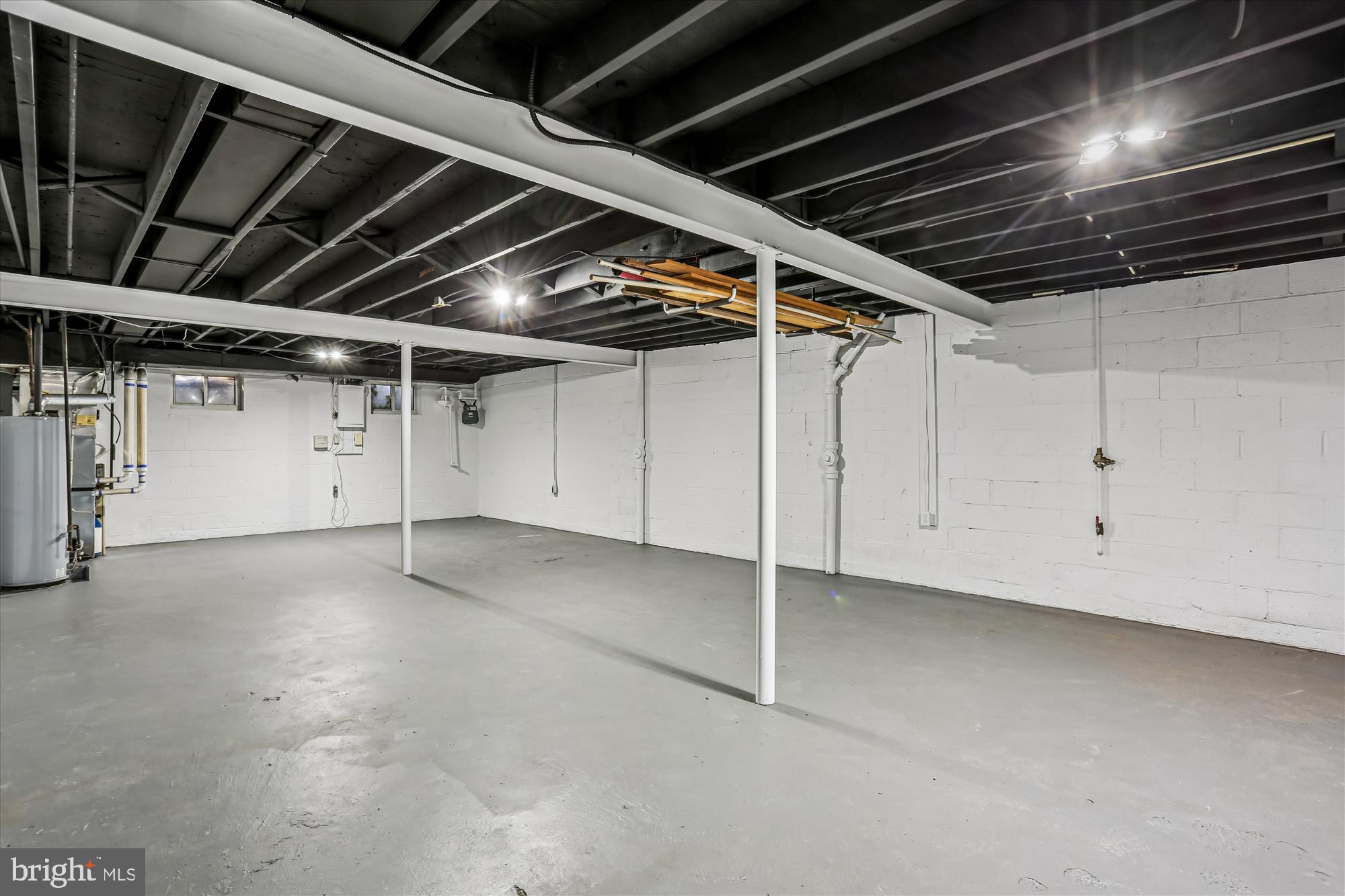 KEMP MILL ESTATES - Residential