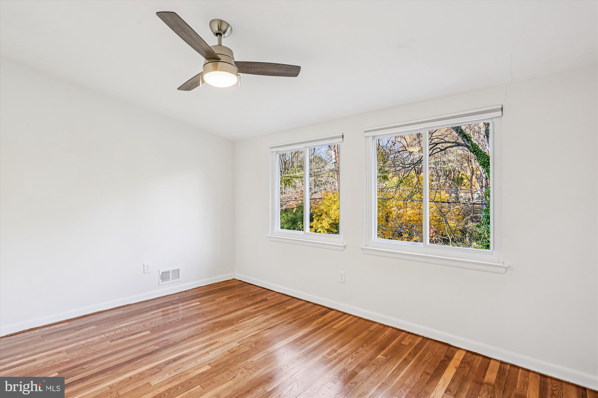 KEMP MILL ESTATES - Residential