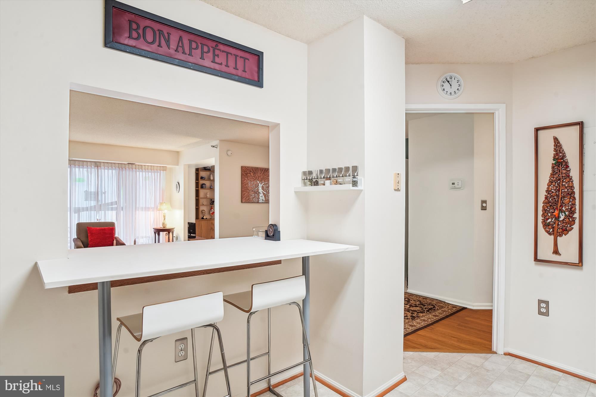 LEISURE WORLD - Residential