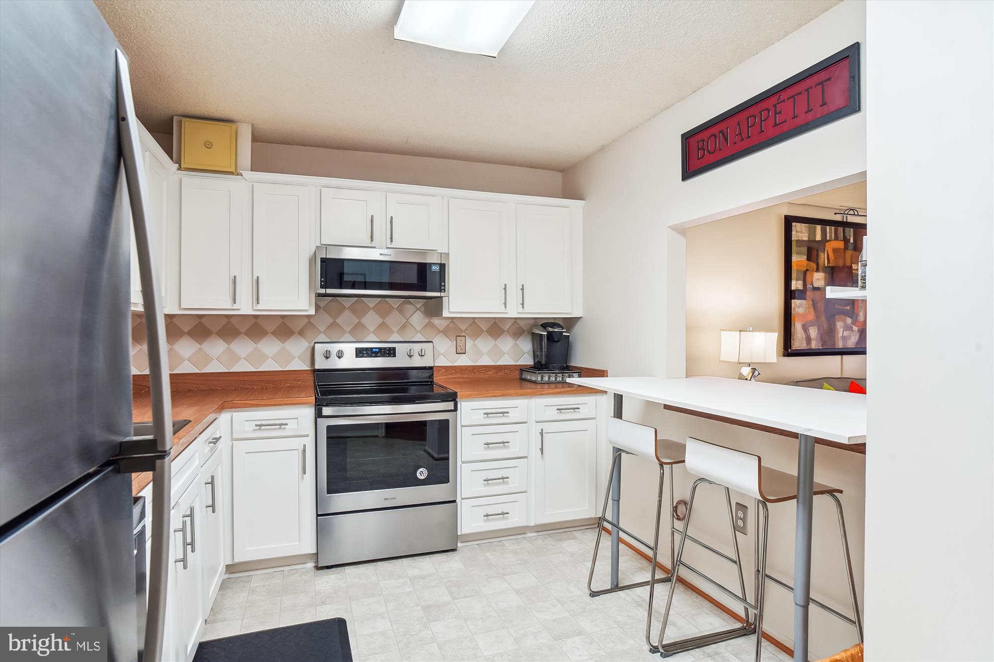 LEISURE WORLD - Residential