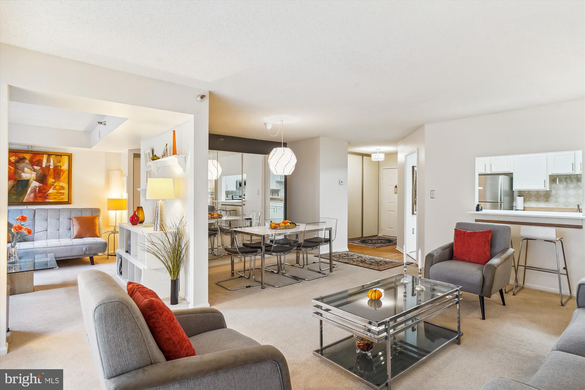 LEISURE WORLD - Residential