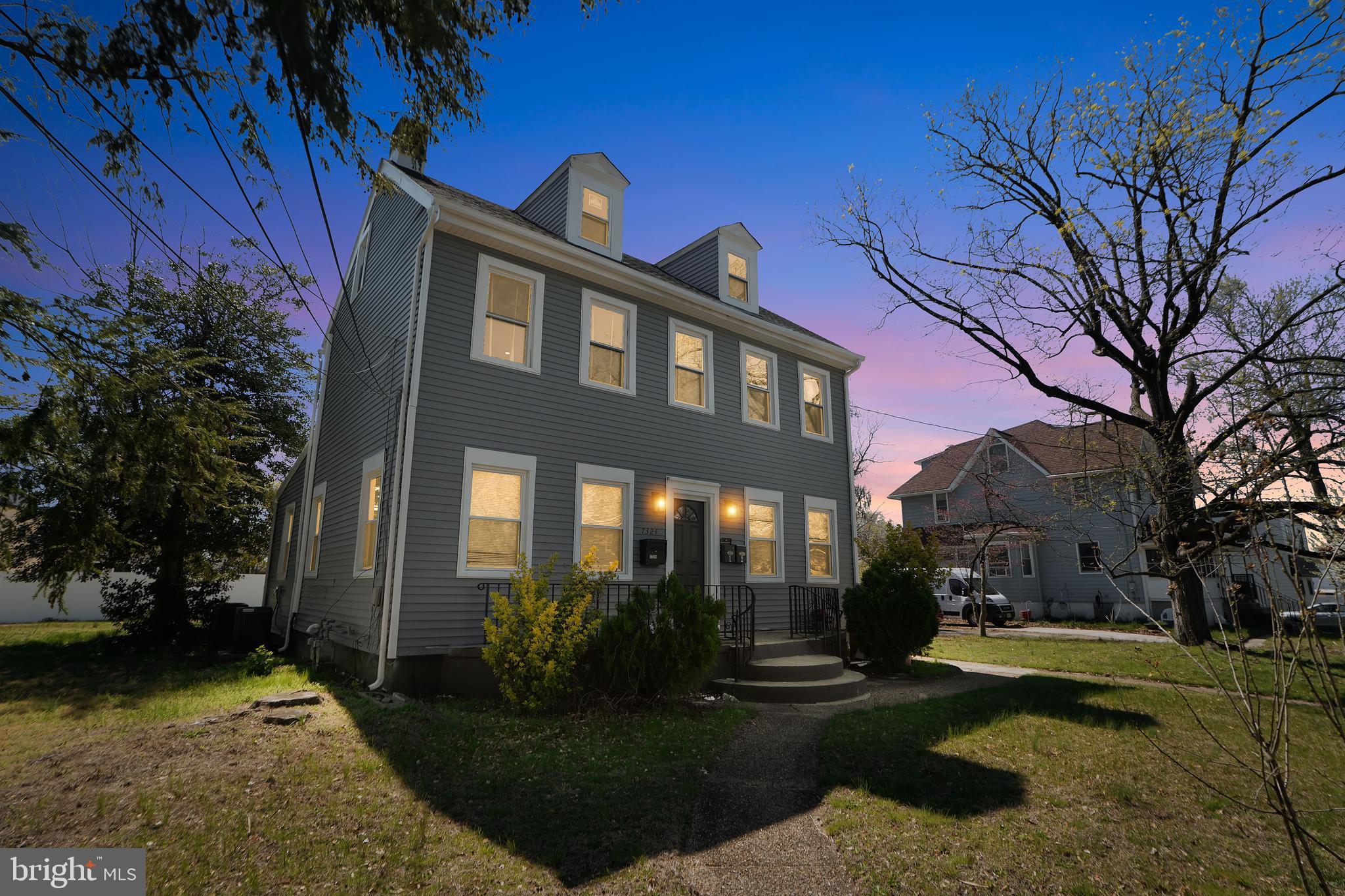 7324 PARK AVENUE