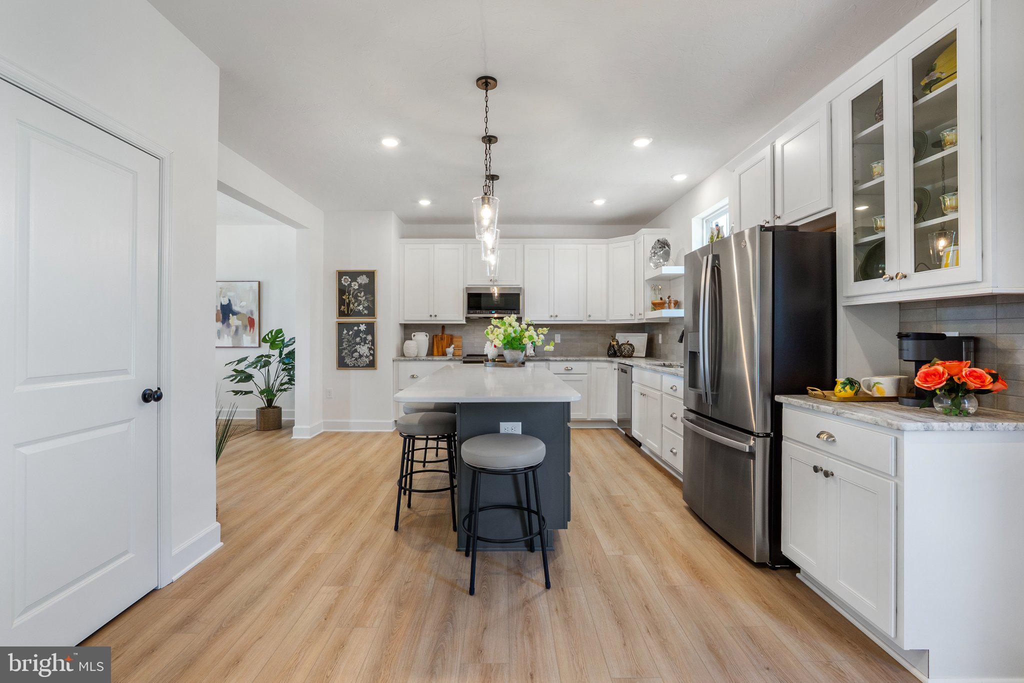 20 LILLICH DRIVE 23