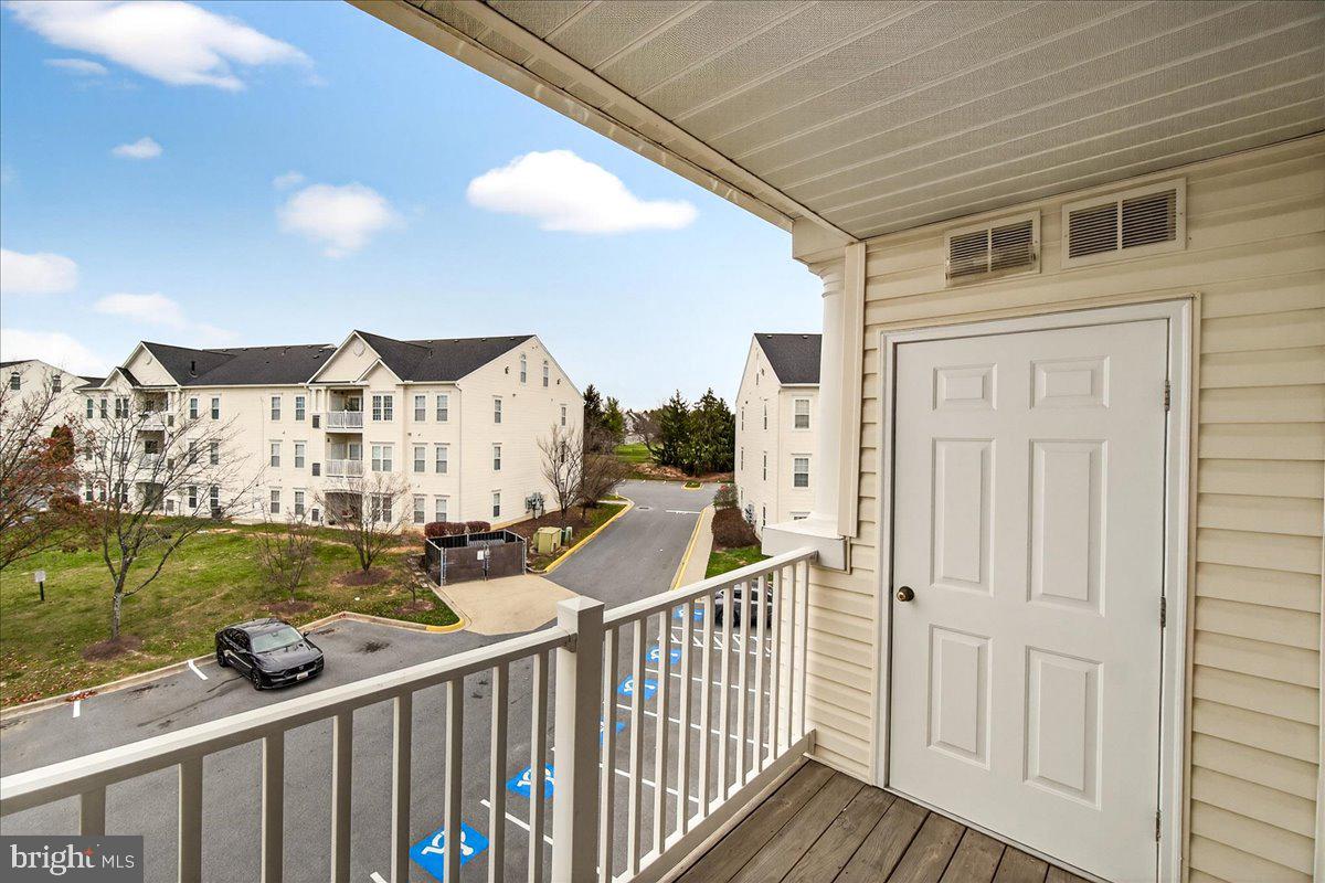 SPRING RIDGE - Residential