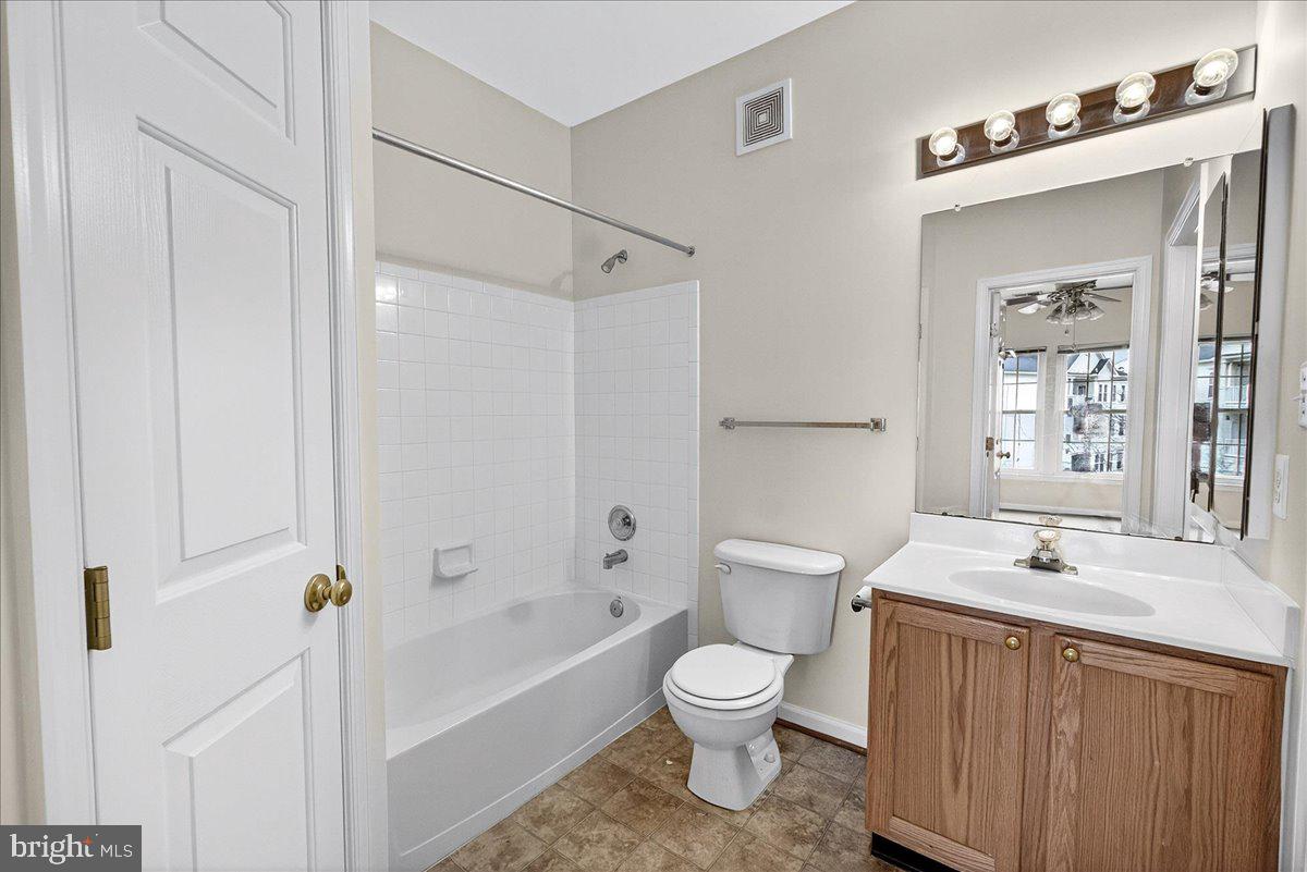 SPRING RIDGE - Residential