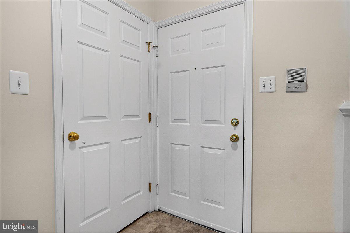 SPRING RIDGE - Residential