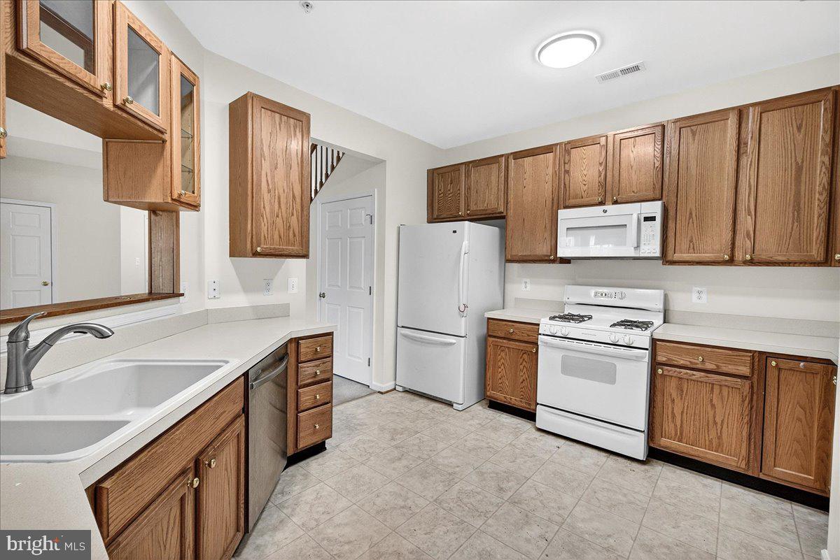 SPRING RIDGE - Residential